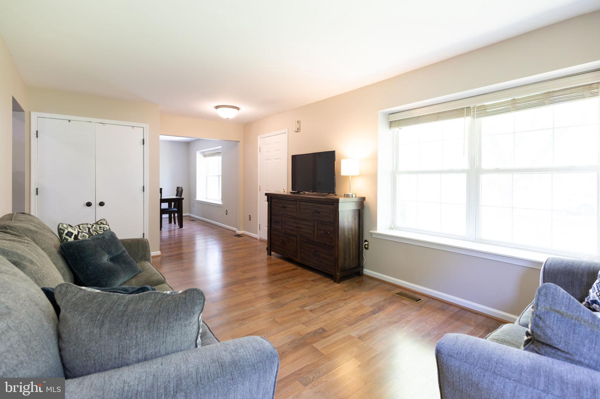 COUNTRY GREENE - Residential