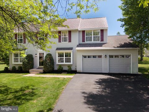 Photo of 5466 Wildwood Crossing, PIPERSVILLE, PA 18947 (MLS # PABU2121602)