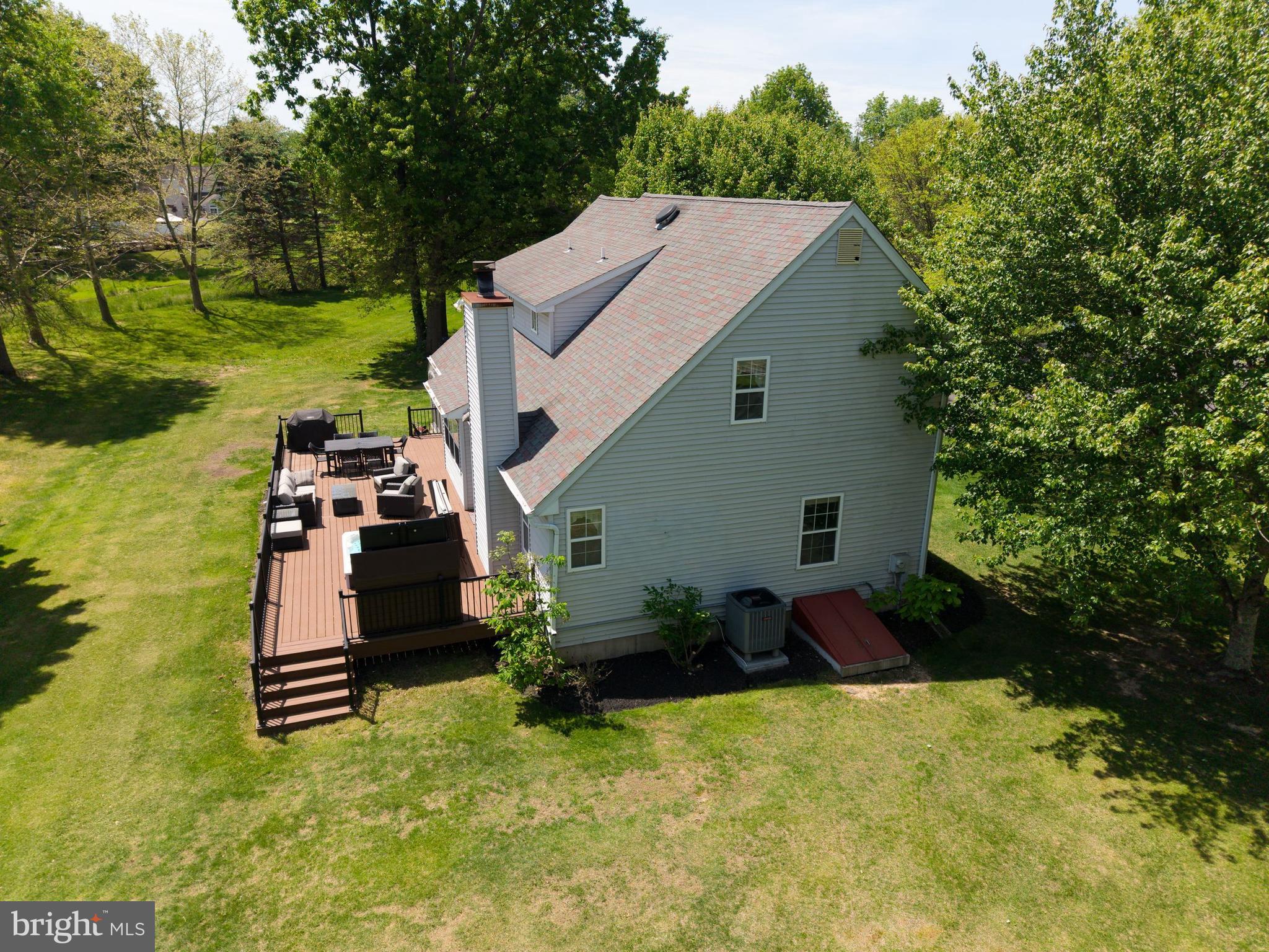 COUNTRY GREENE - Residential