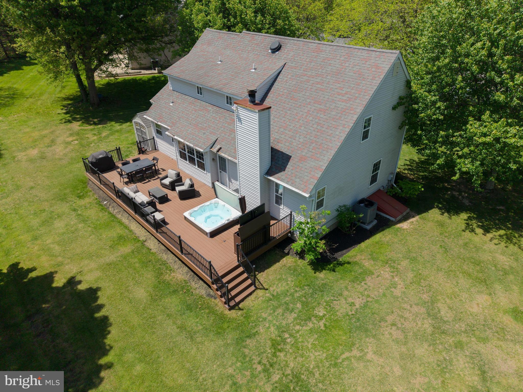 COUNTRY GREENE - Residential