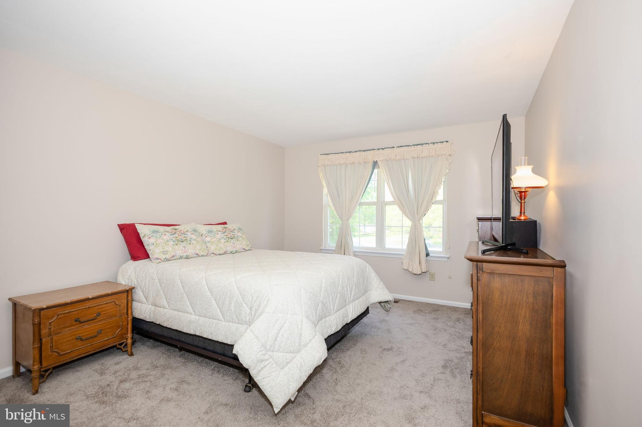 COUNTRY GREENE - Residential