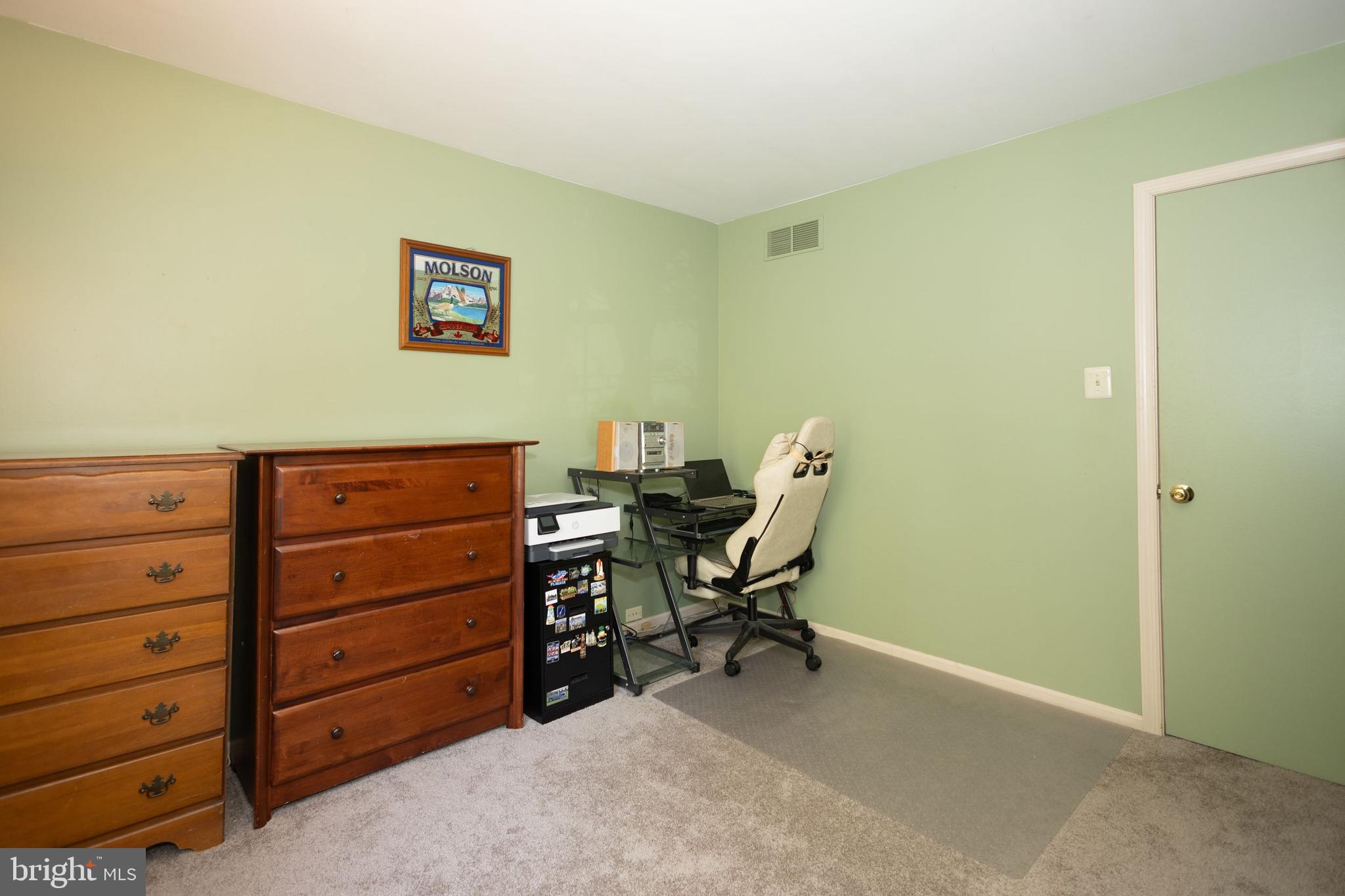 COUNTRY GREENE - Residential