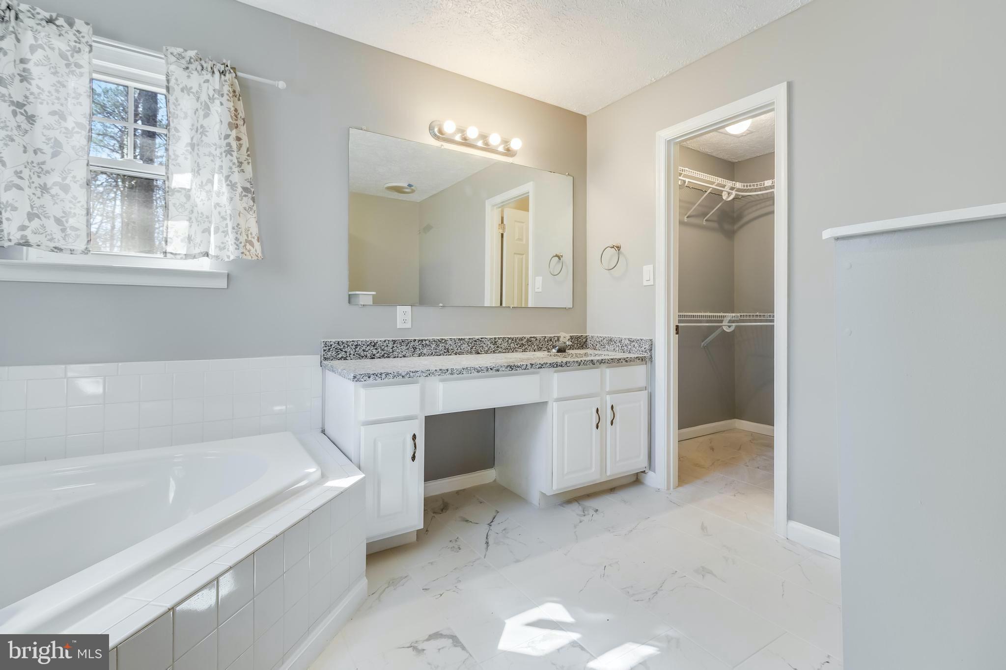 CHESAPEAKE RANCH ESTATES - Residential Lease