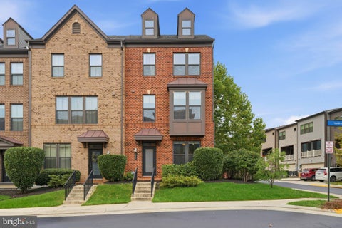 Photo of 3089 Sassafras Court, FAIRFAX, VA 22031 (MLS # VAFX2346082)