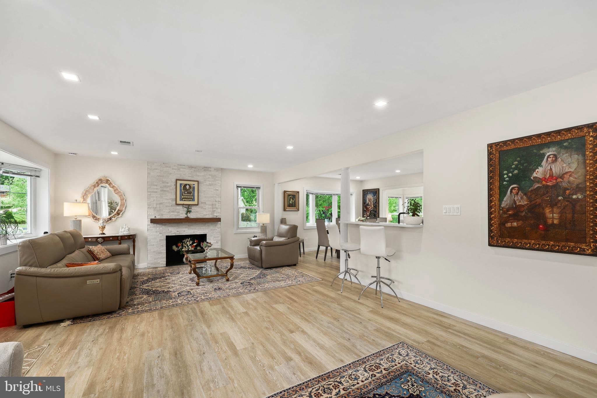 10146 SPRING LAKE TERRACE