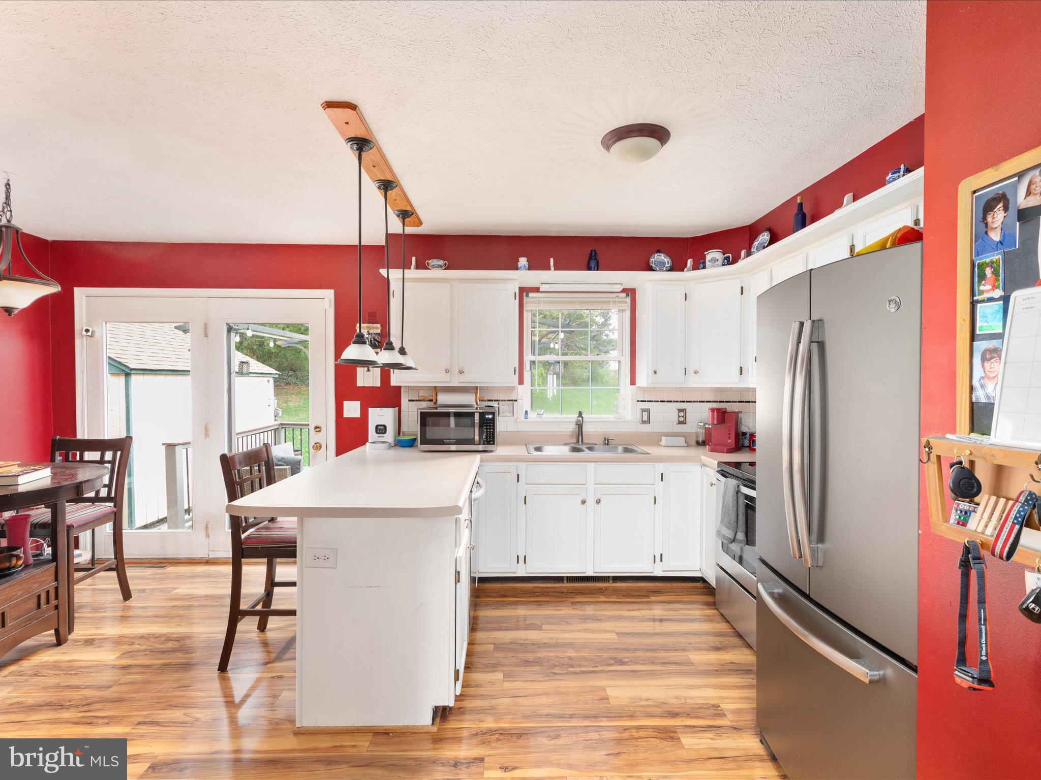 RIVERVIEW - Residential