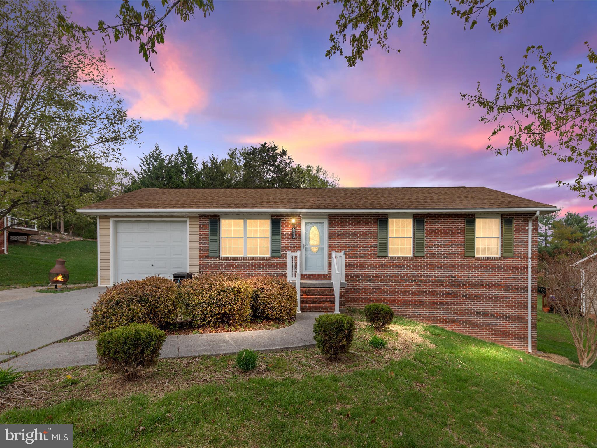 RIVERVIEW - Residential