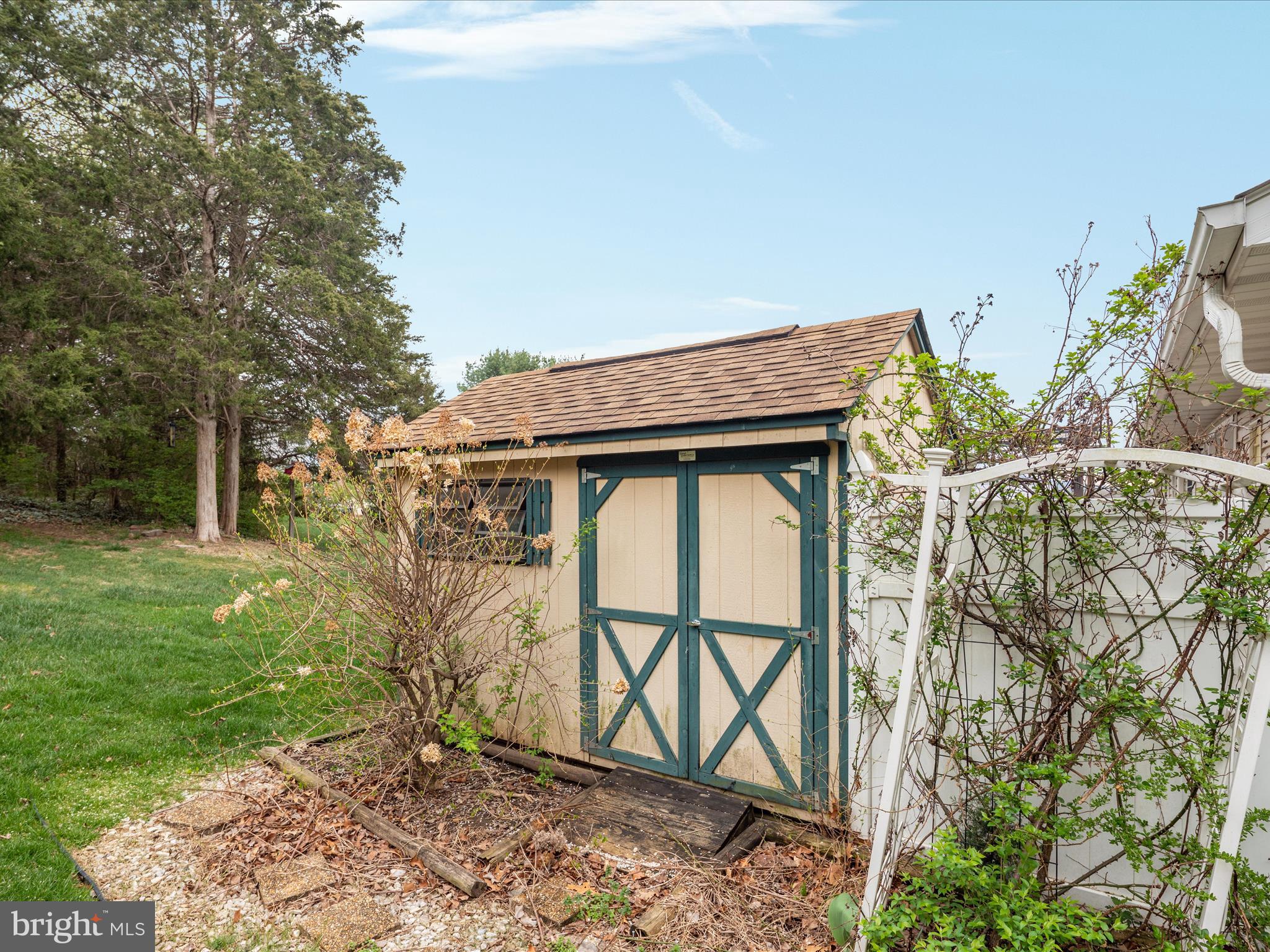 RIVERVIEW - Residential