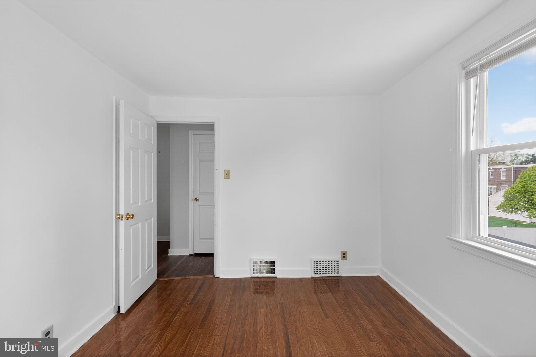 MILL RUN - Residential