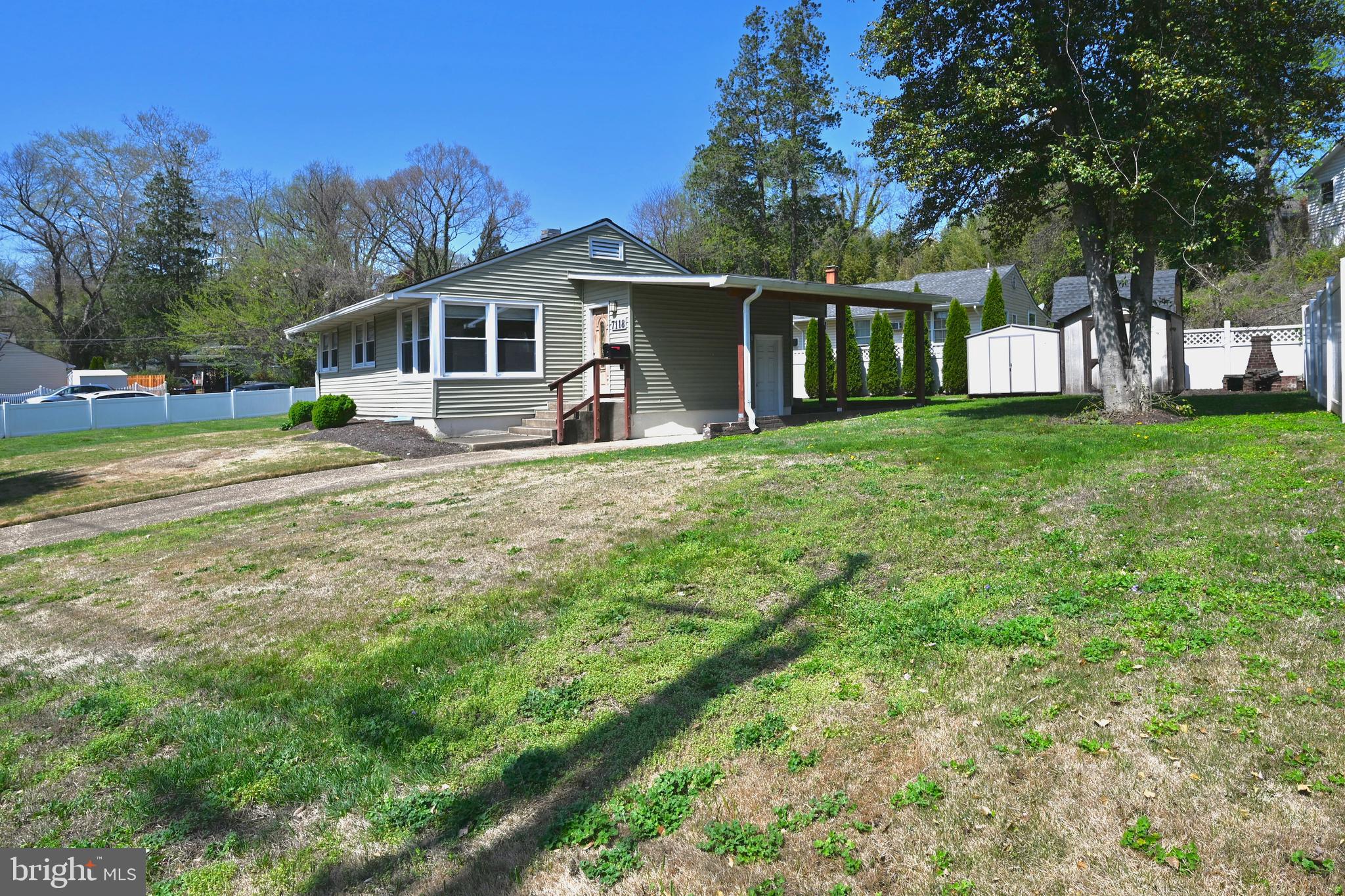 7118 ARLINGTON BOULEVARD