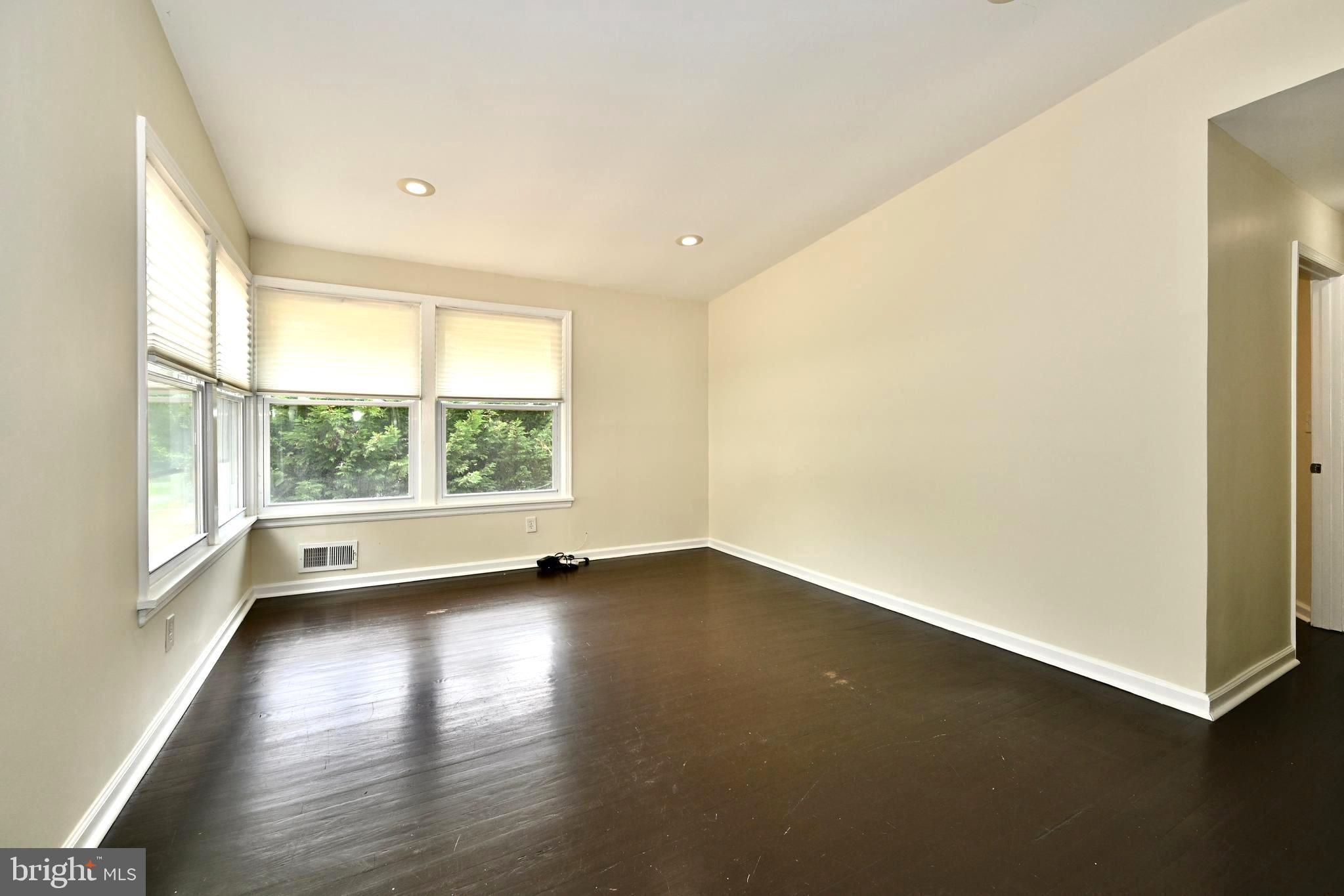 WOODLEY NORTH - Residential