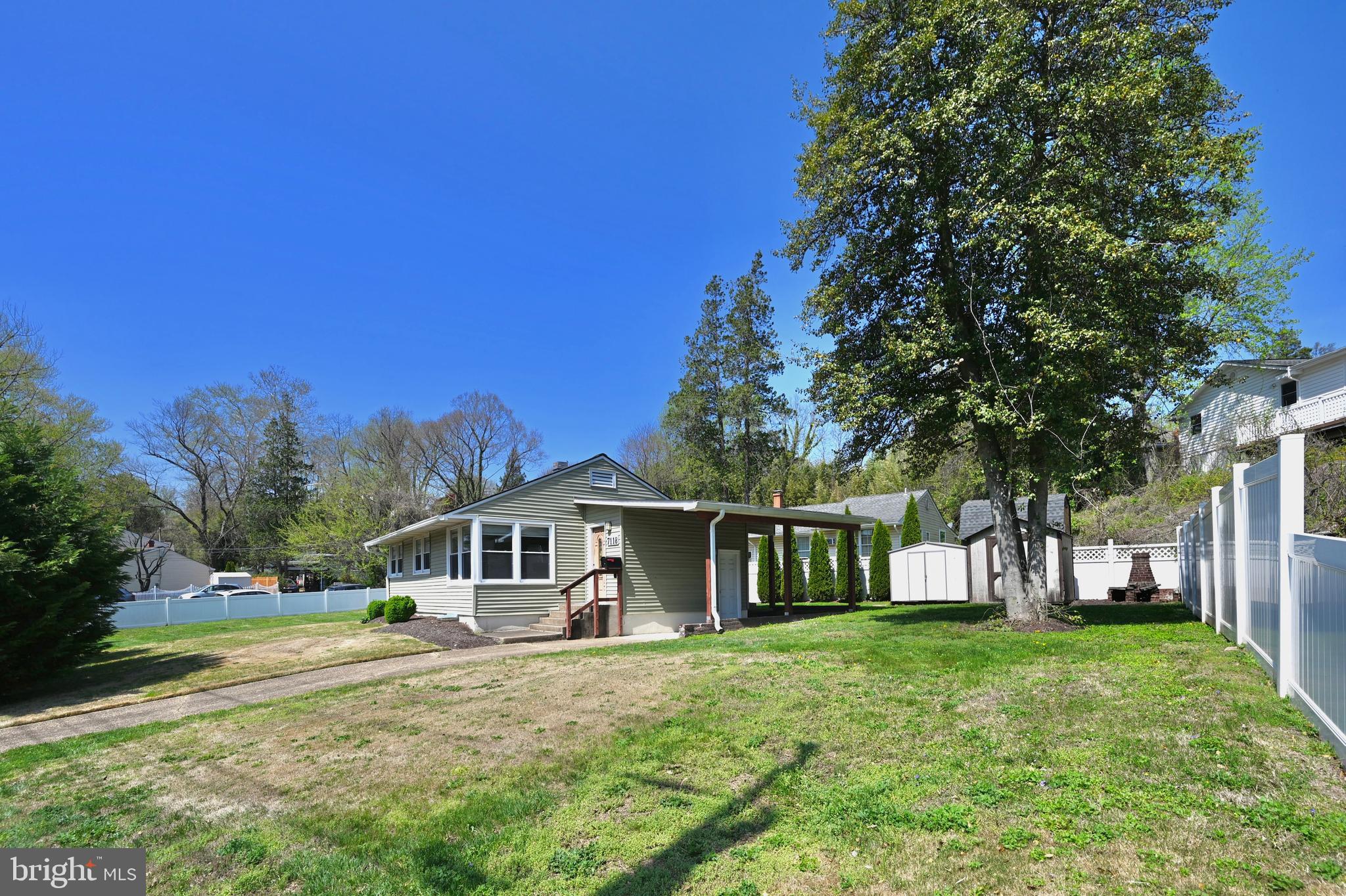 7118 ARLINGTON BOULEVARD