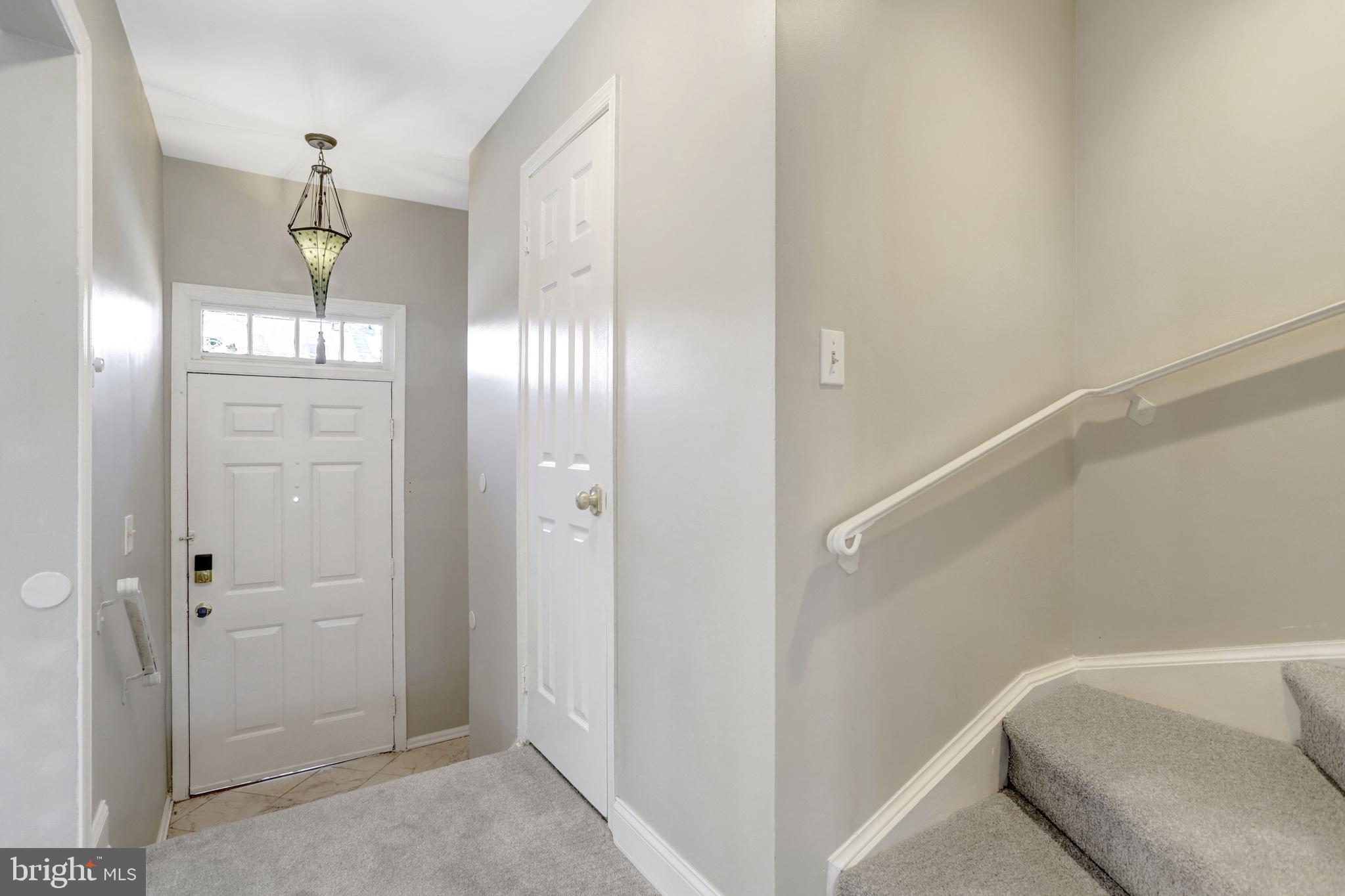 8225 CEDAR LANDING COURT