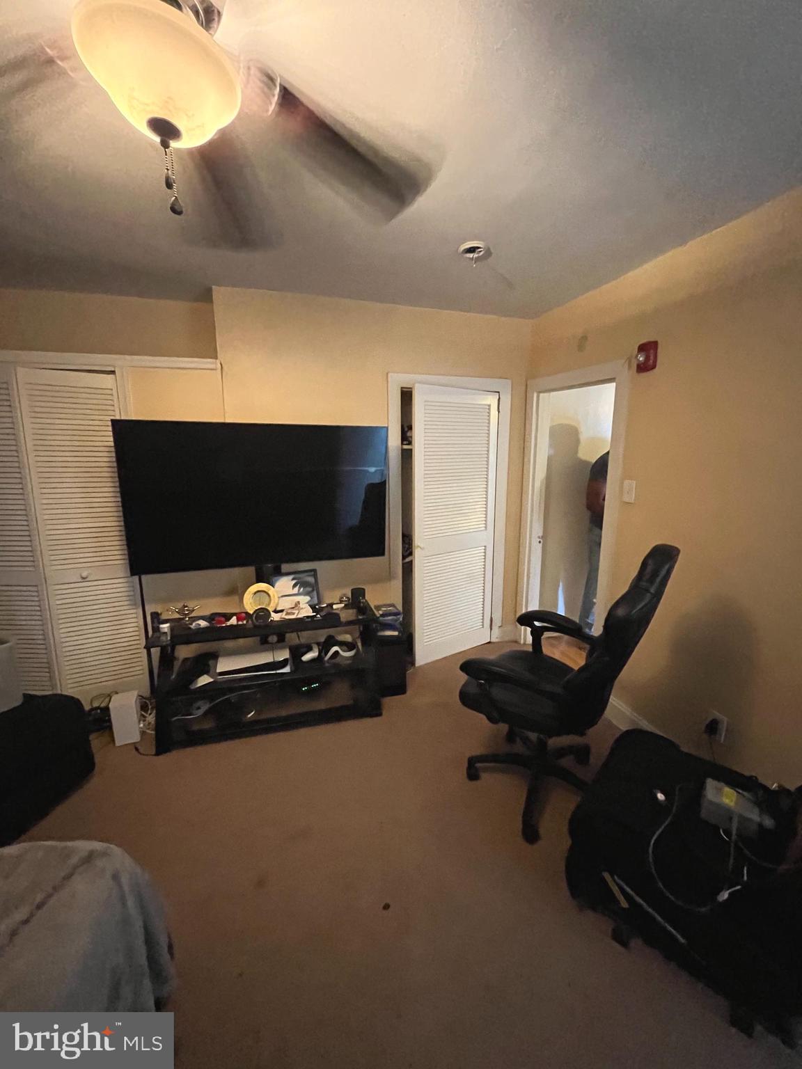 PHILADELPHIA (NORTHWEST) - Residential