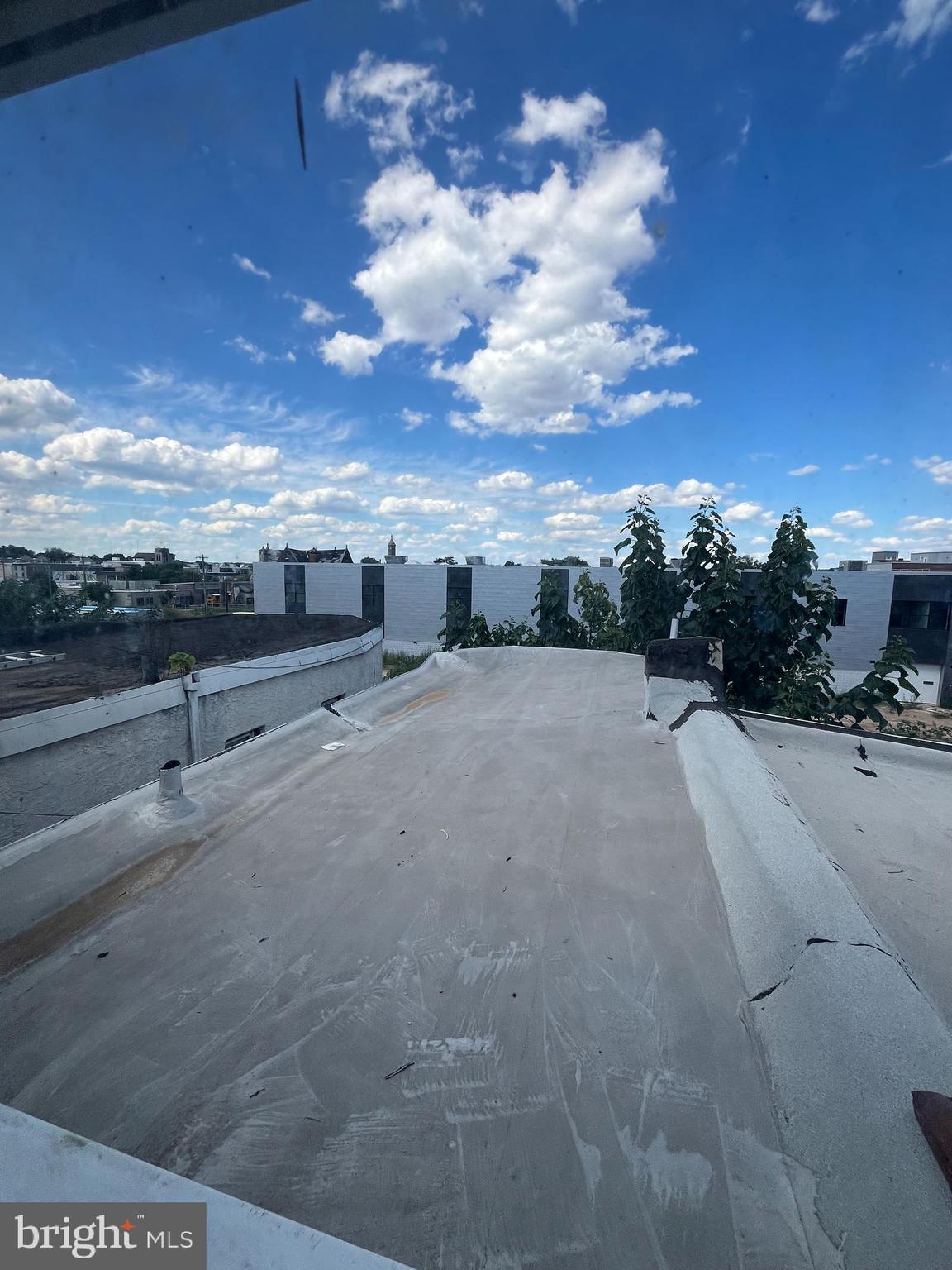 PHILADELPHIA (NORTHWEST) - Residential