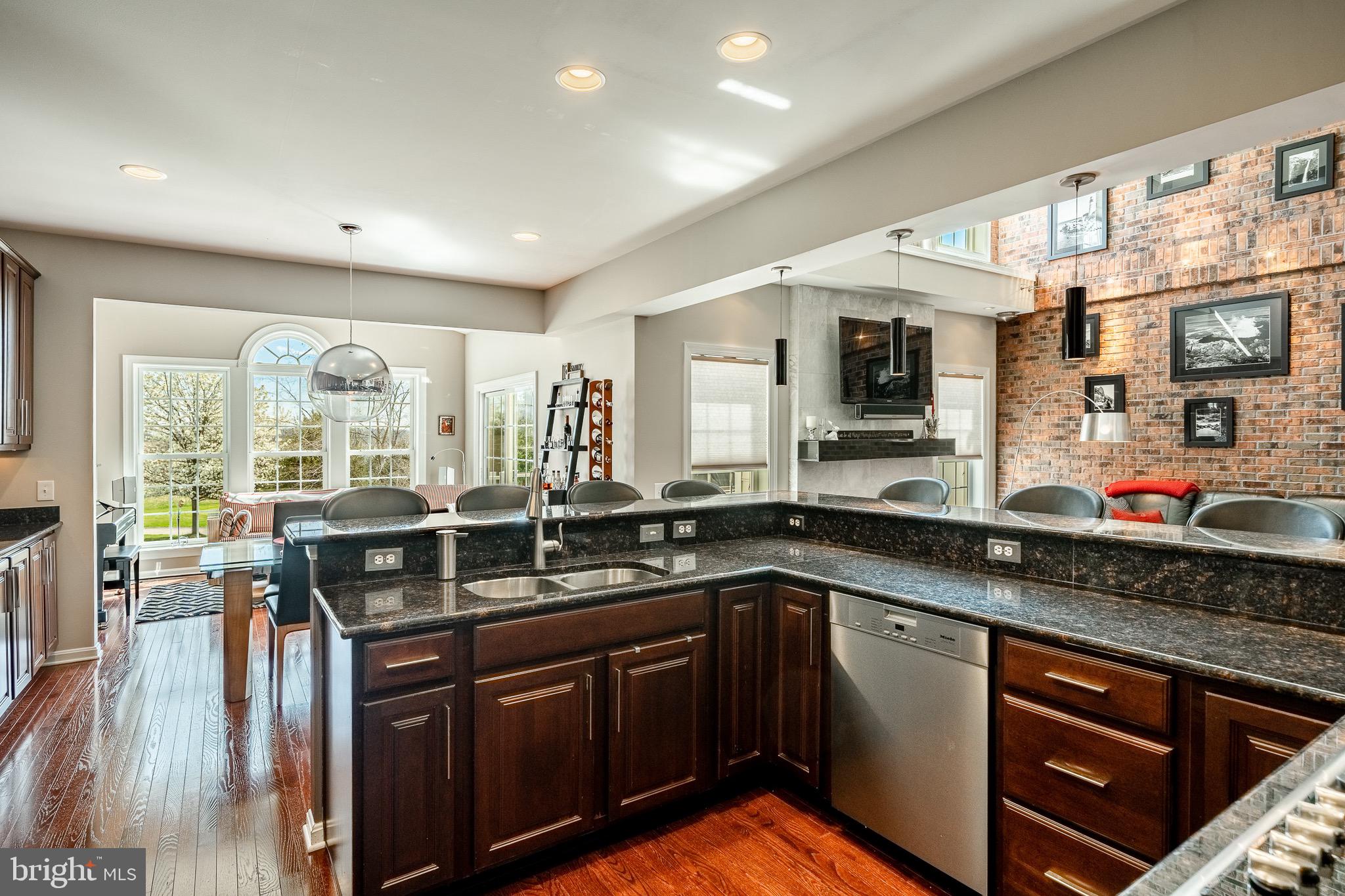 APPLECROSS - Residential