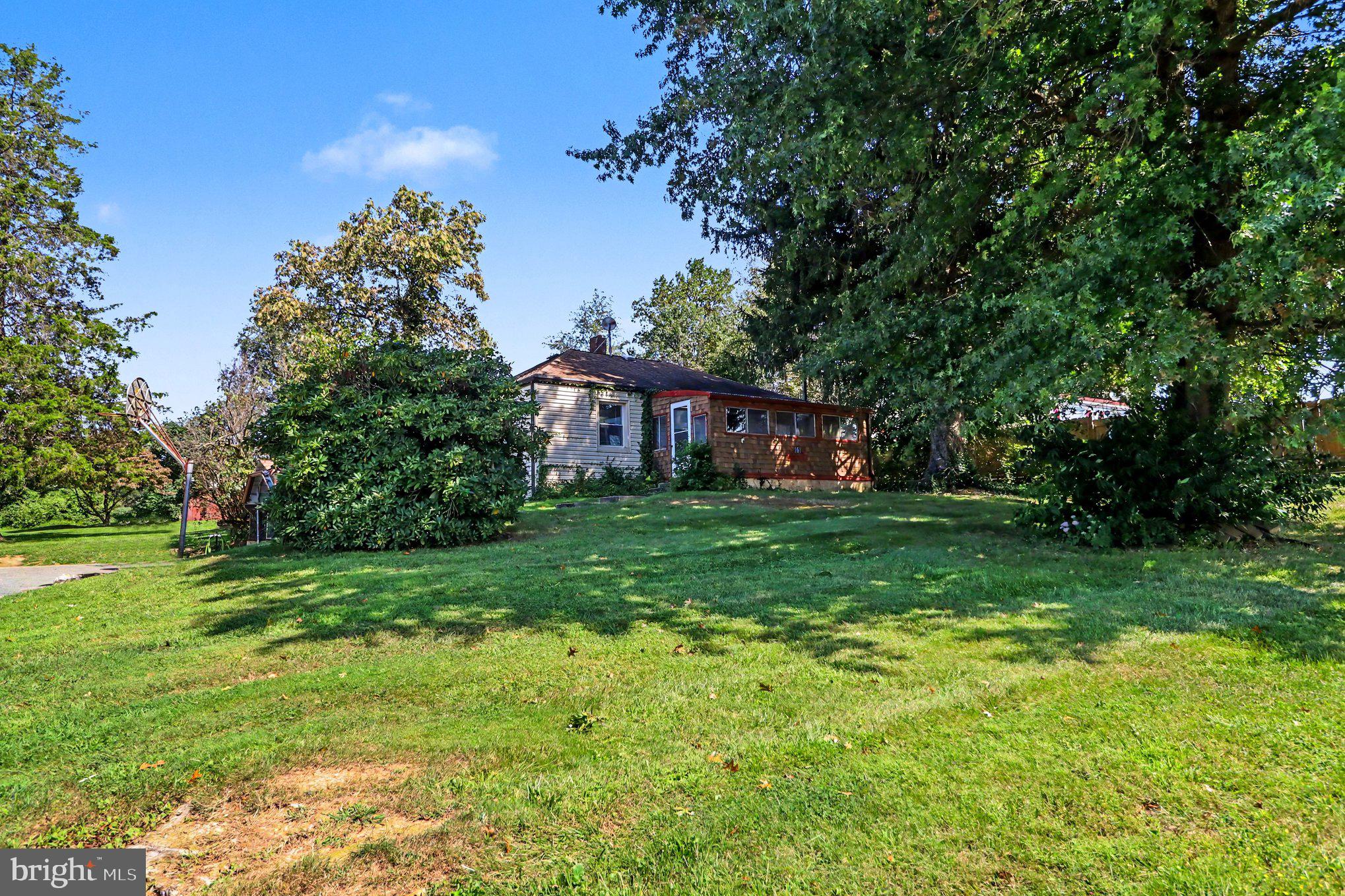261 THEODORE ROAD