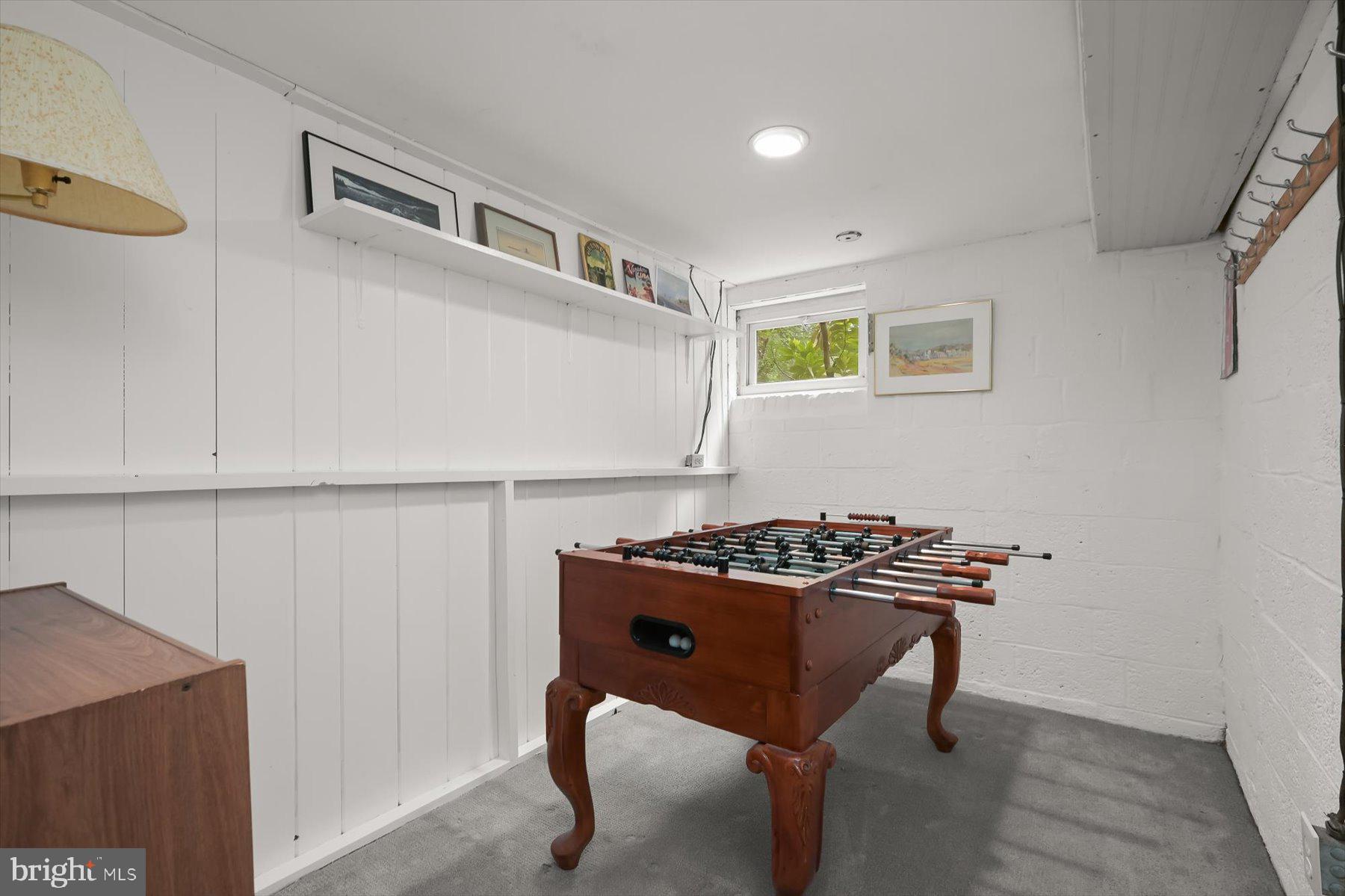 WOODACRES - Residential