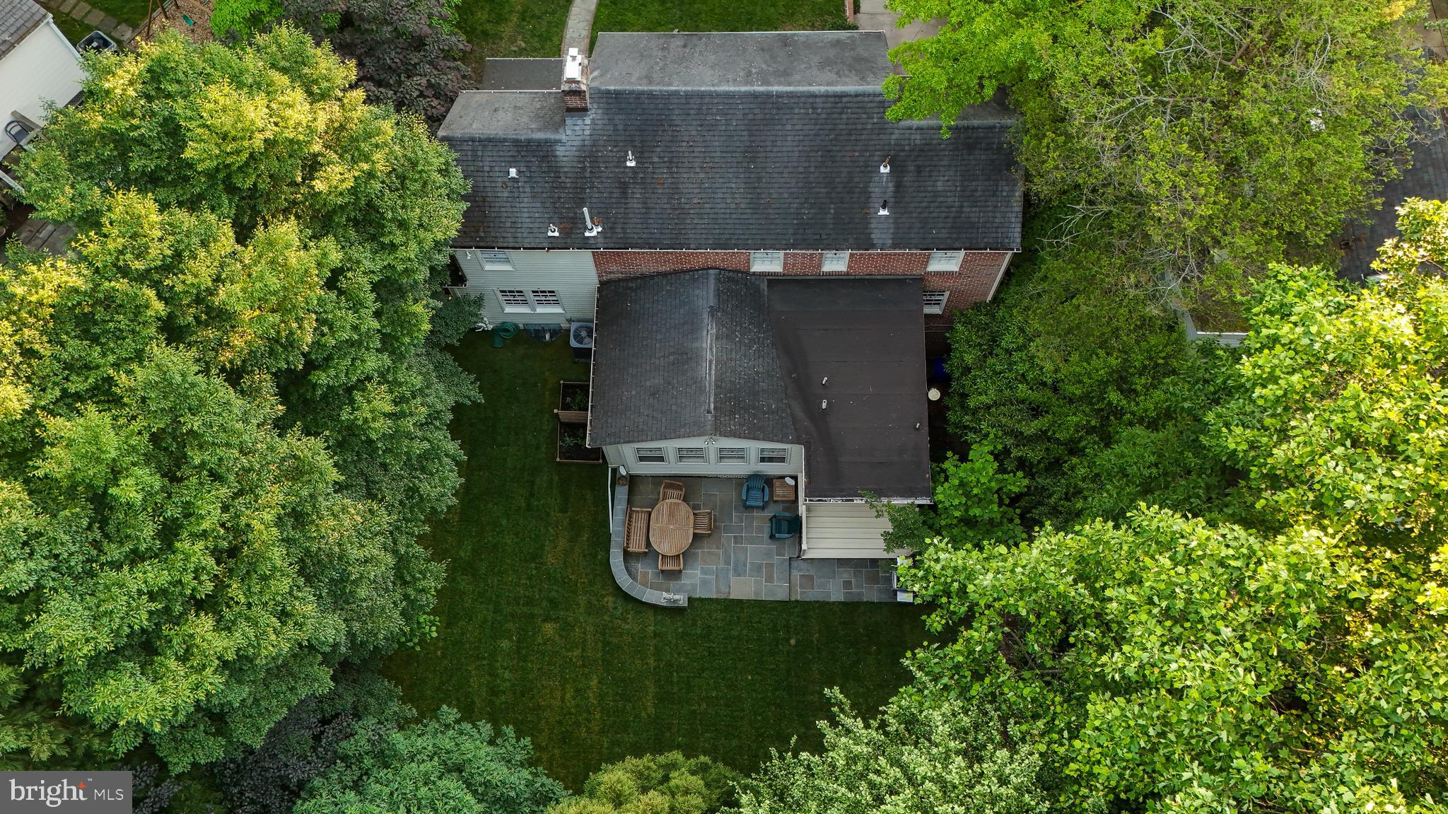 WOODACRES - Residential