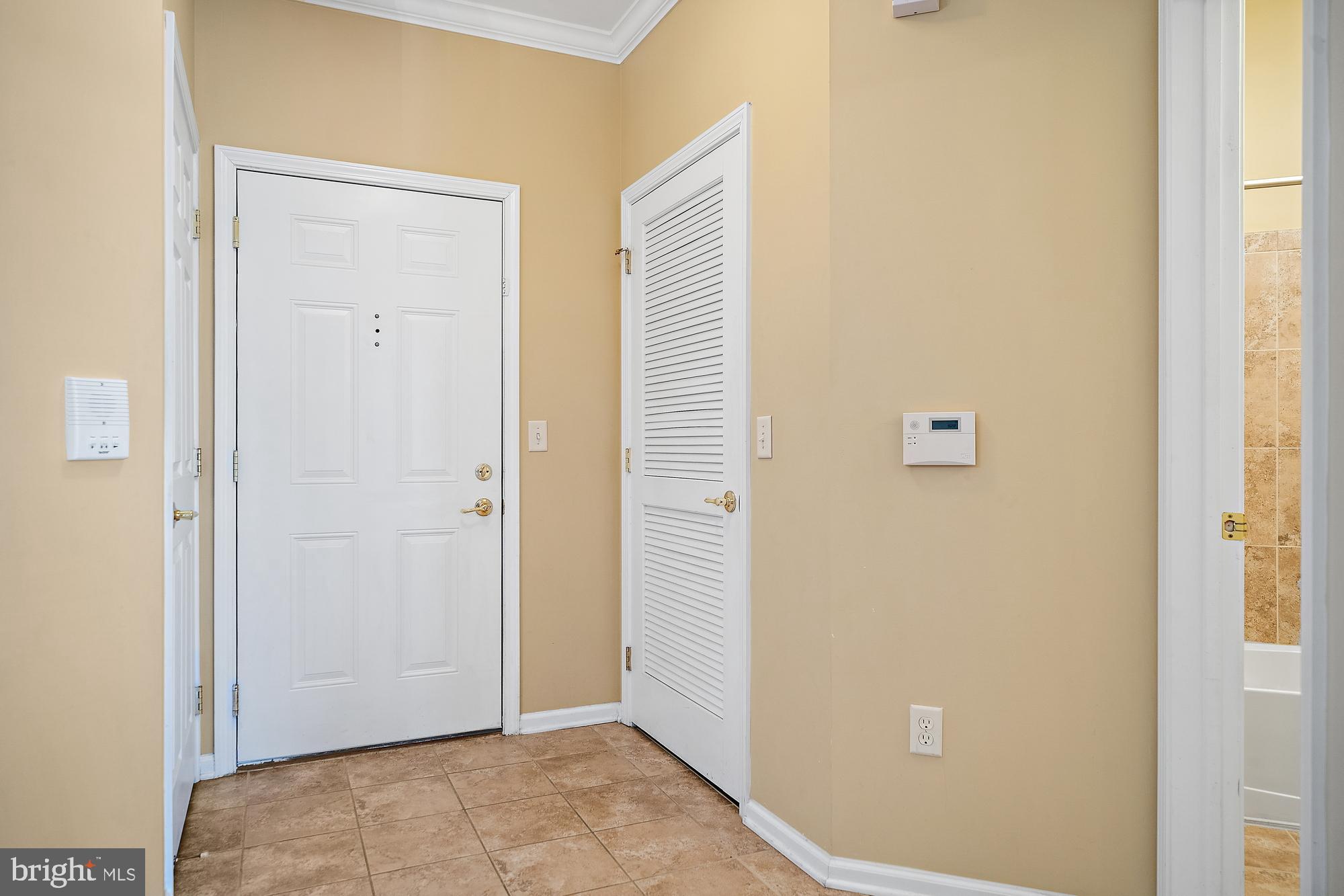 THE JEFFERSON - Residential Lease