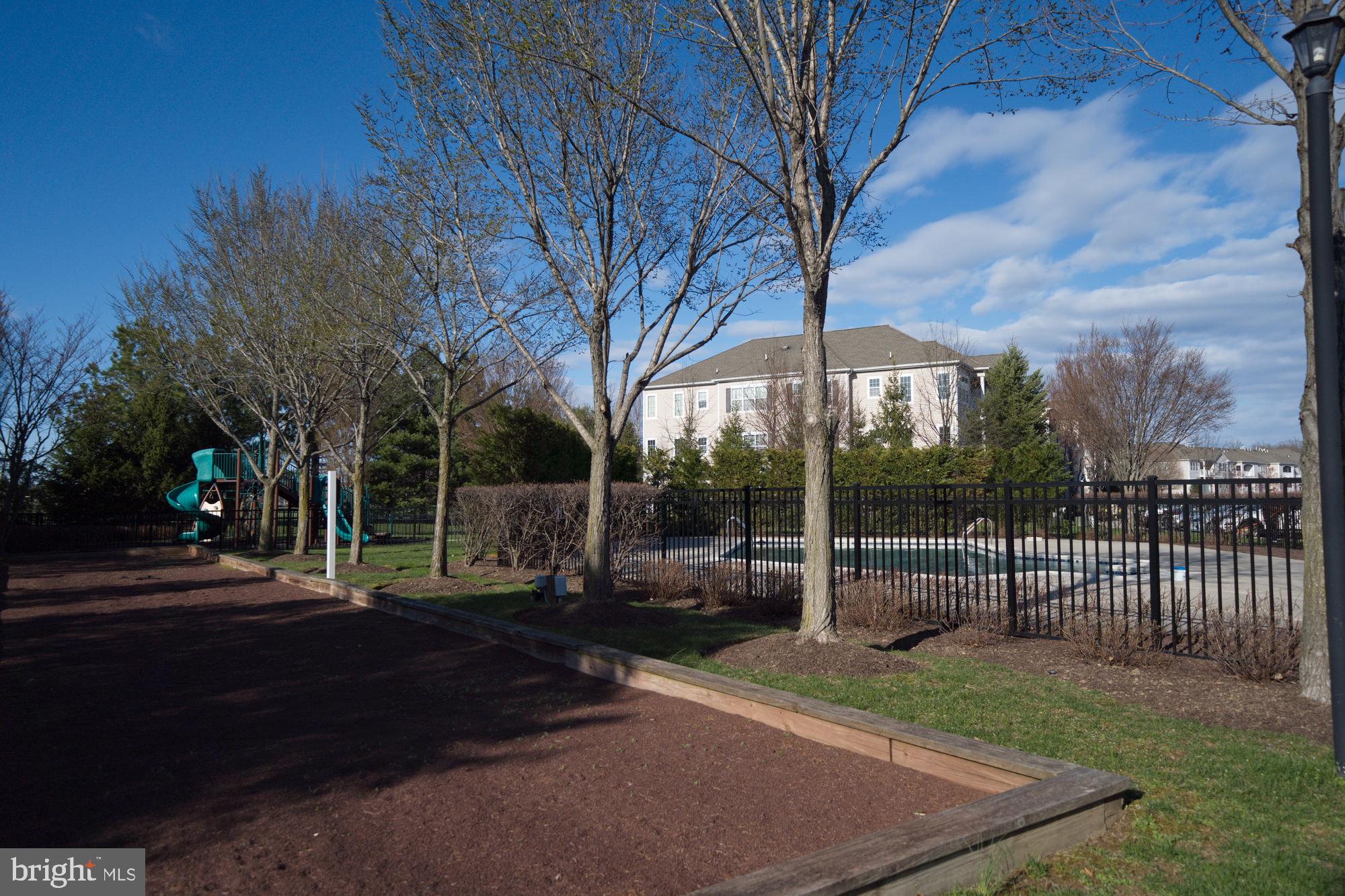 THE JEFFERSON - Residential Lease