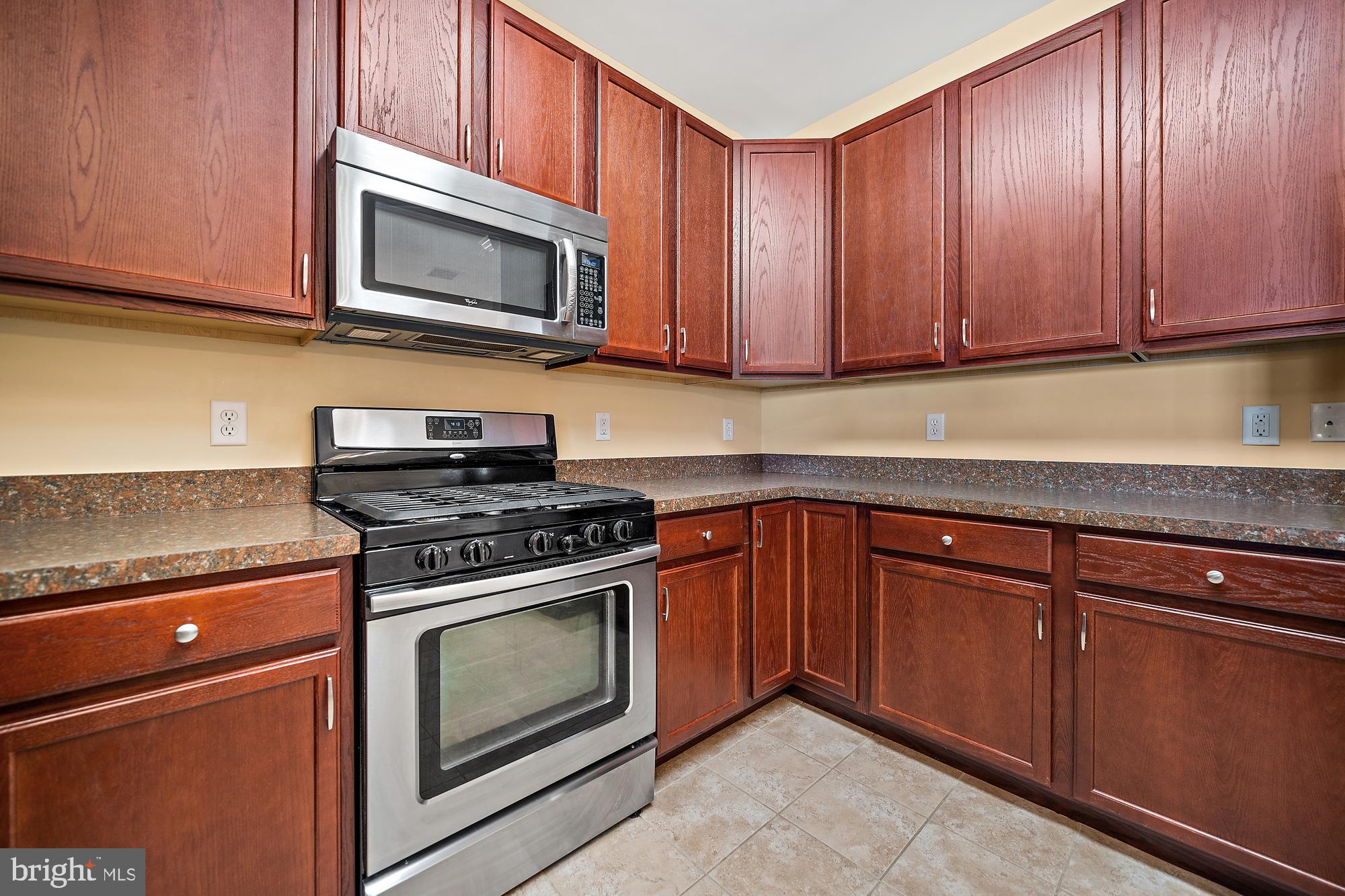 THE JEFFERSON - Residential Lease