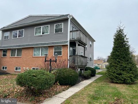532 GREEN STREET LANSDALE PA 19446