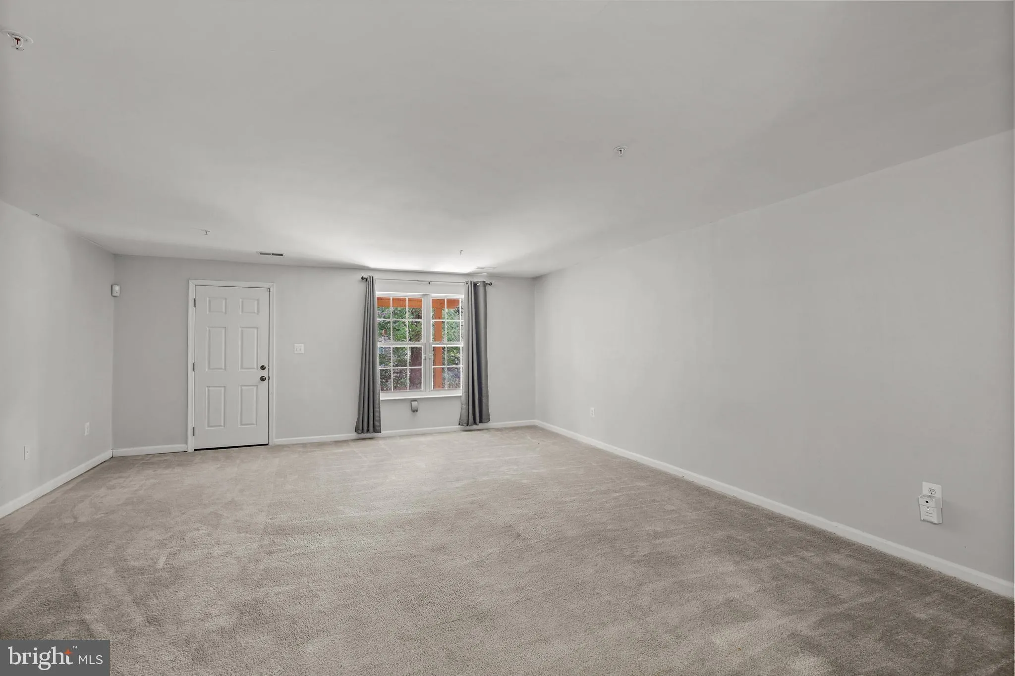 Randallstown, Maryland 21133, United States, 4 Bedrooms Bedrooms, ,3 BathroomsBathrooms,Residential,Pending,197171