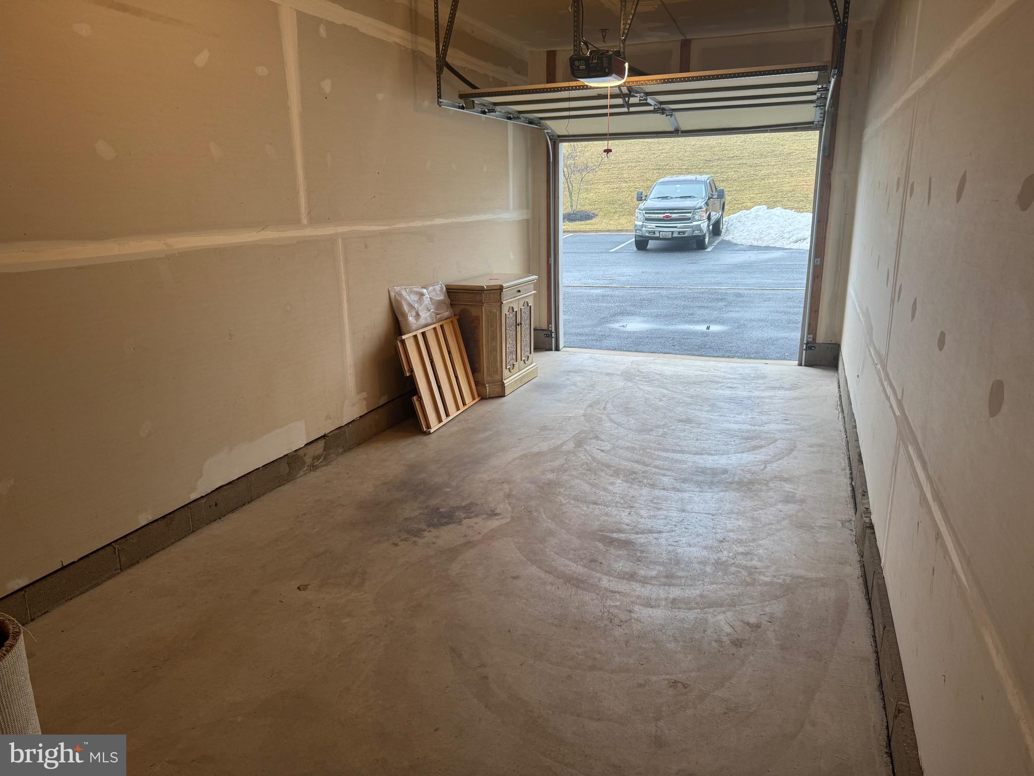 PINEY ORCHARD - Residential