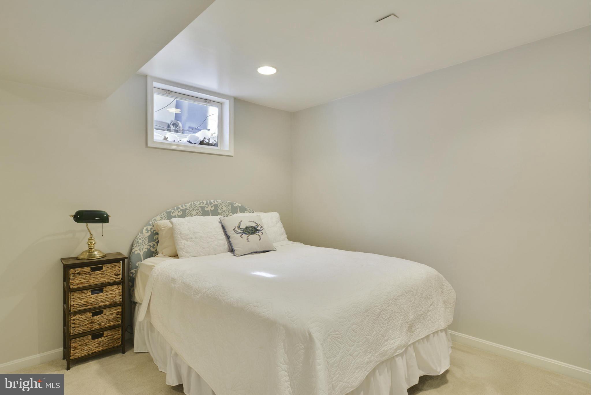 COUNTRYSIDE - Residential