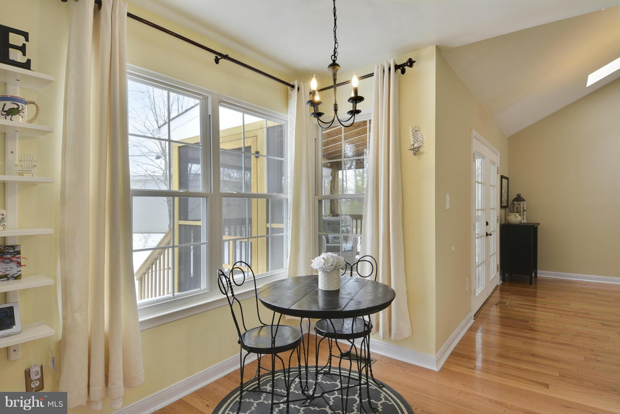 COUNTRYSIDE - Residential