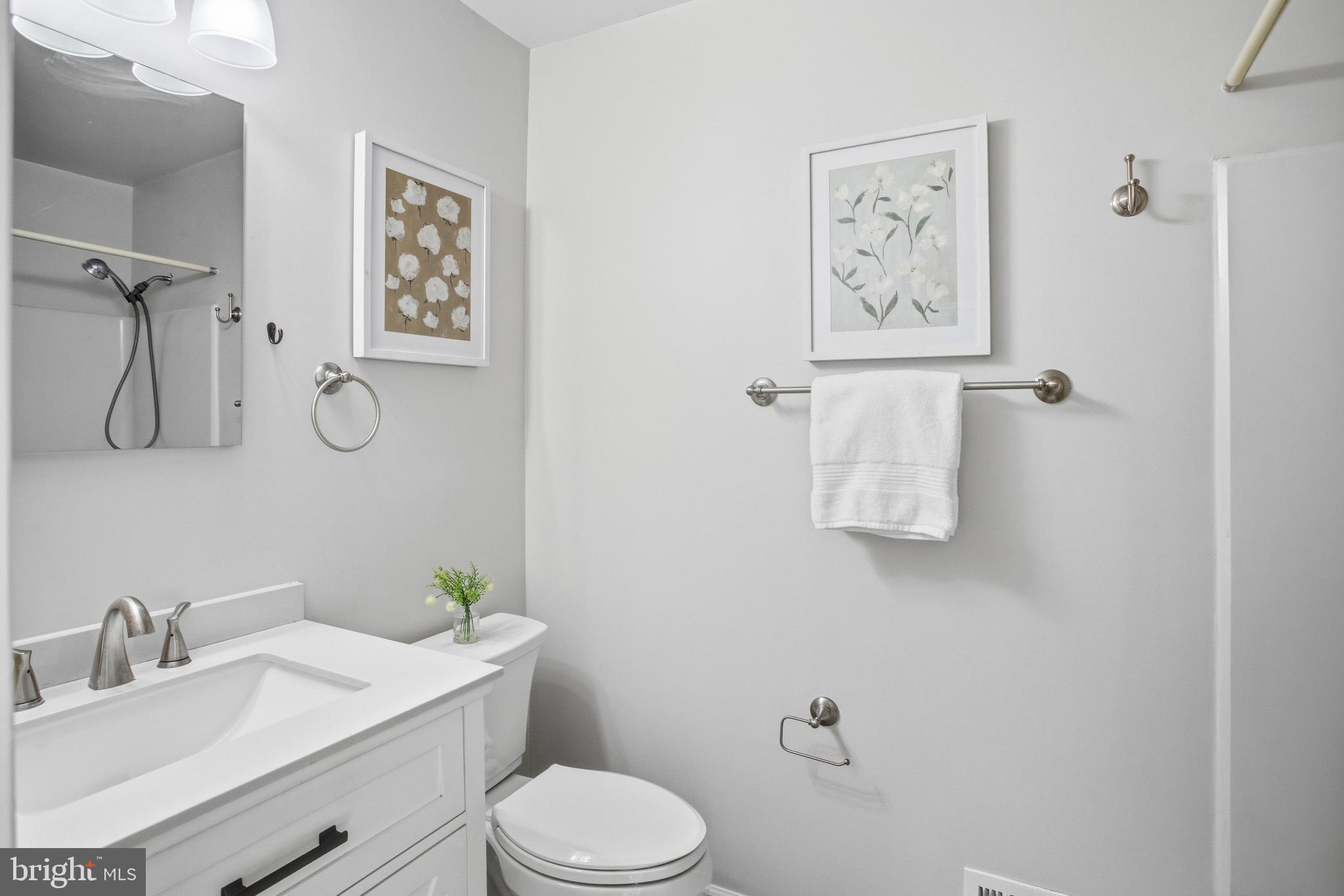 MONTCLAIR - Residential