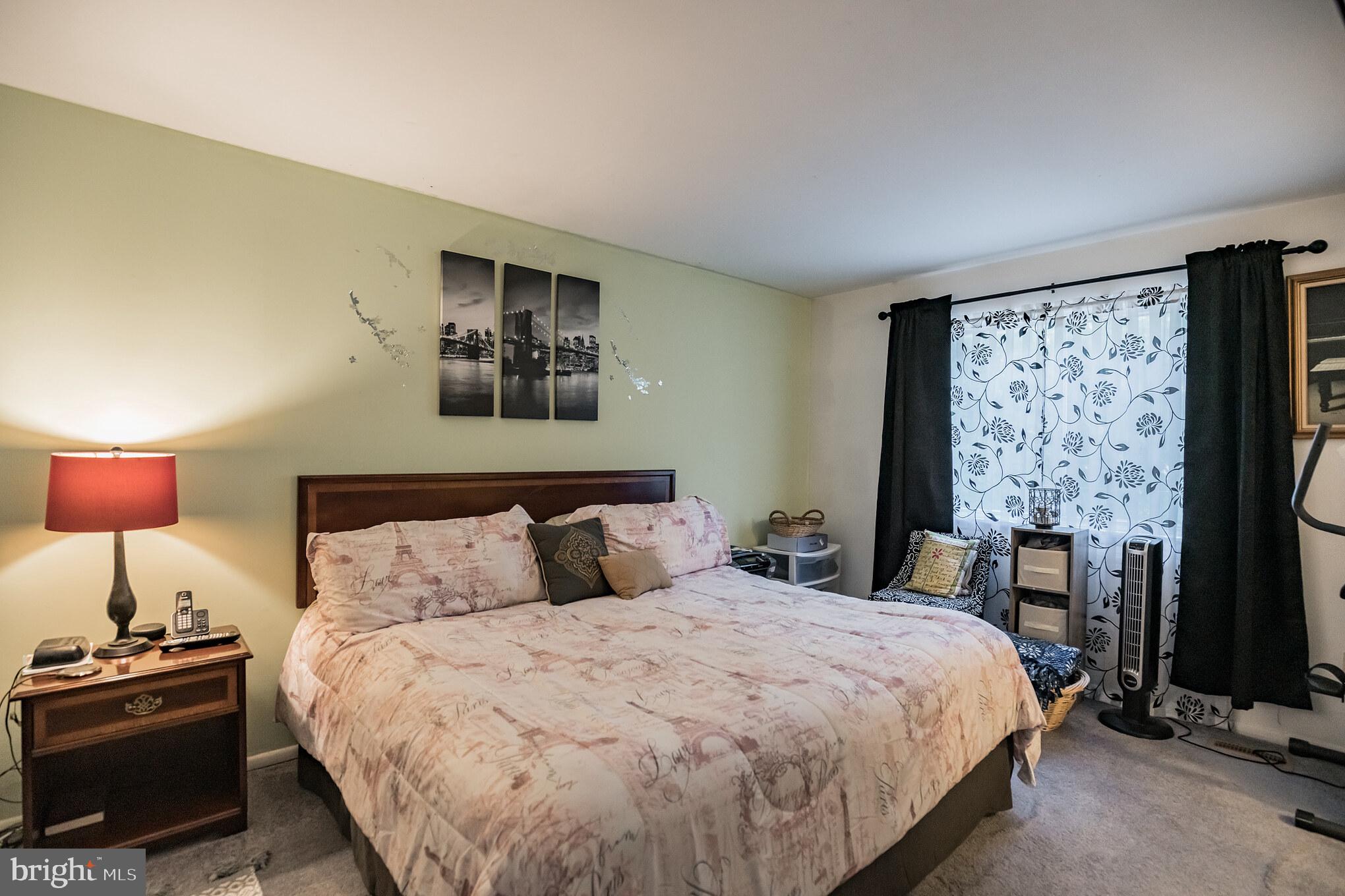 TANTALLON ON THE POTOMAC - Residential