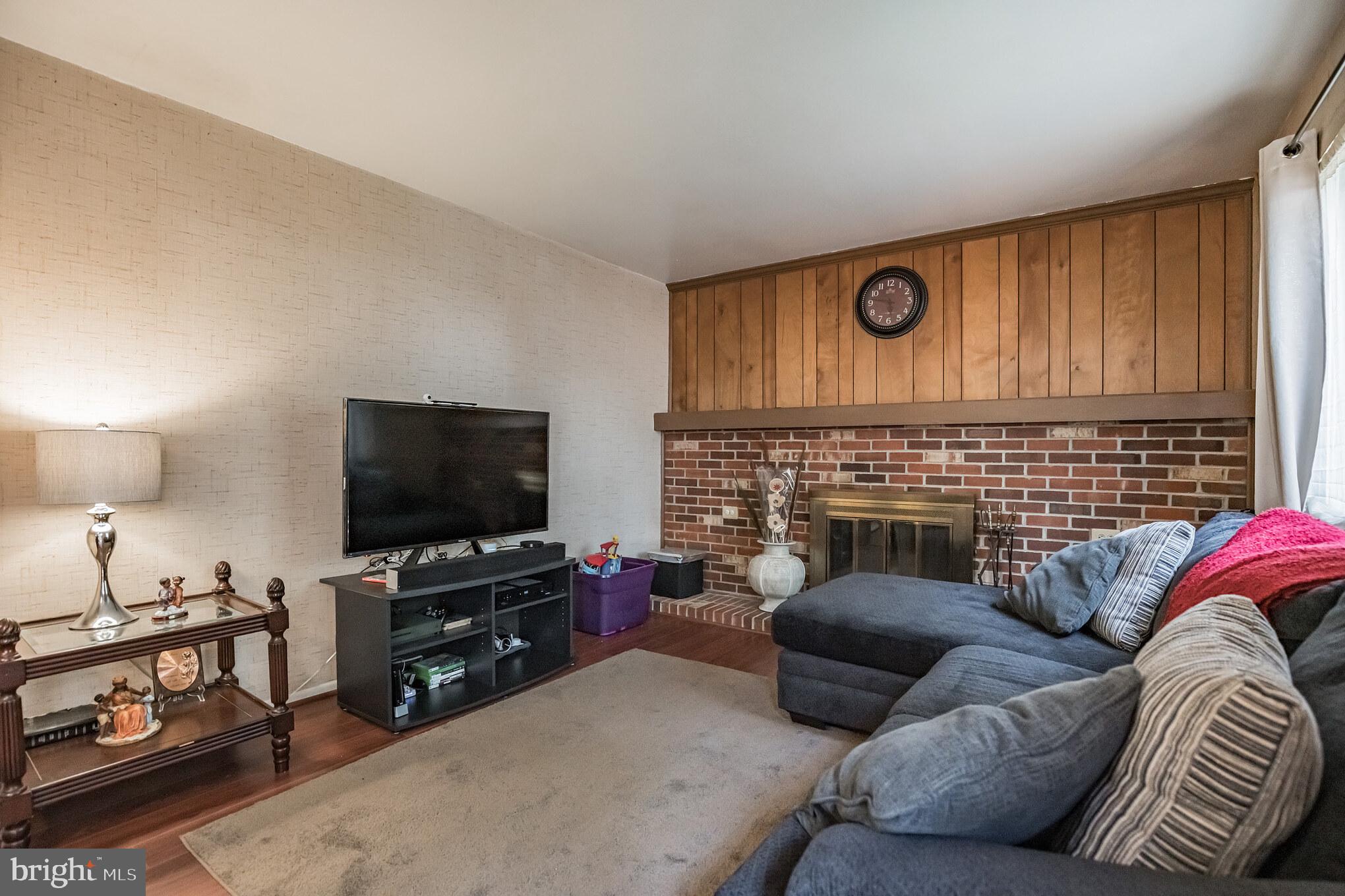 TANTALLON ON THE POTOMAC - Residential