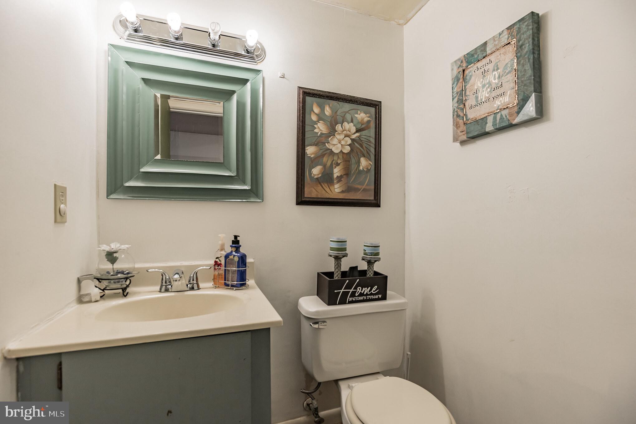 TANTALLON ON THE POTOMAC - Residential