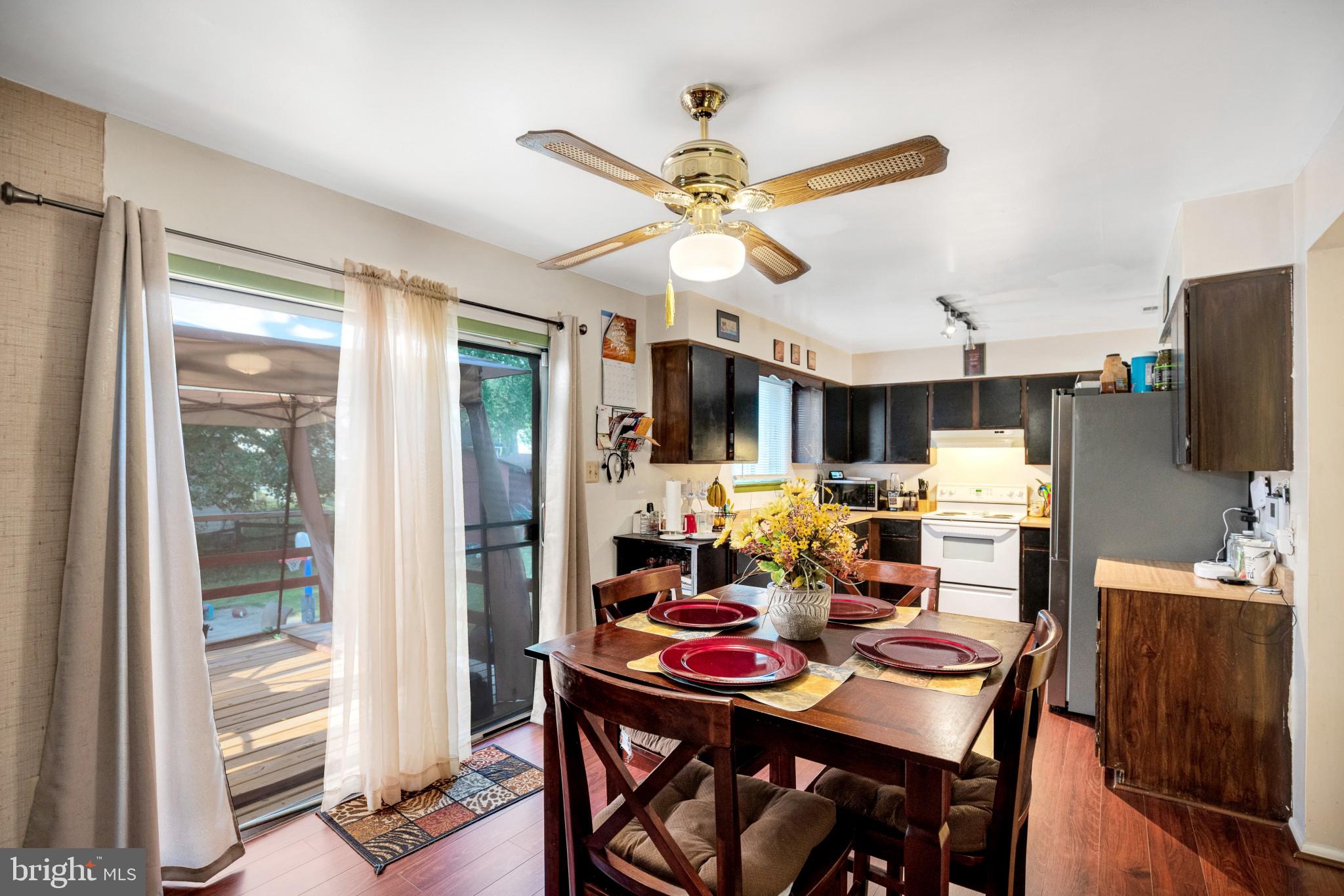 TANTALLON ON THE POTOMAC - Residential