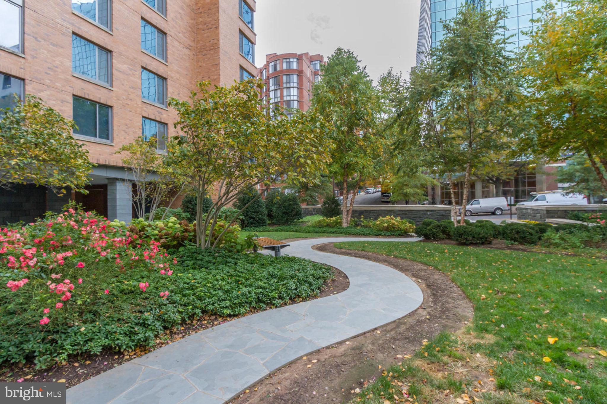 ODYSSEY - Residential Lease