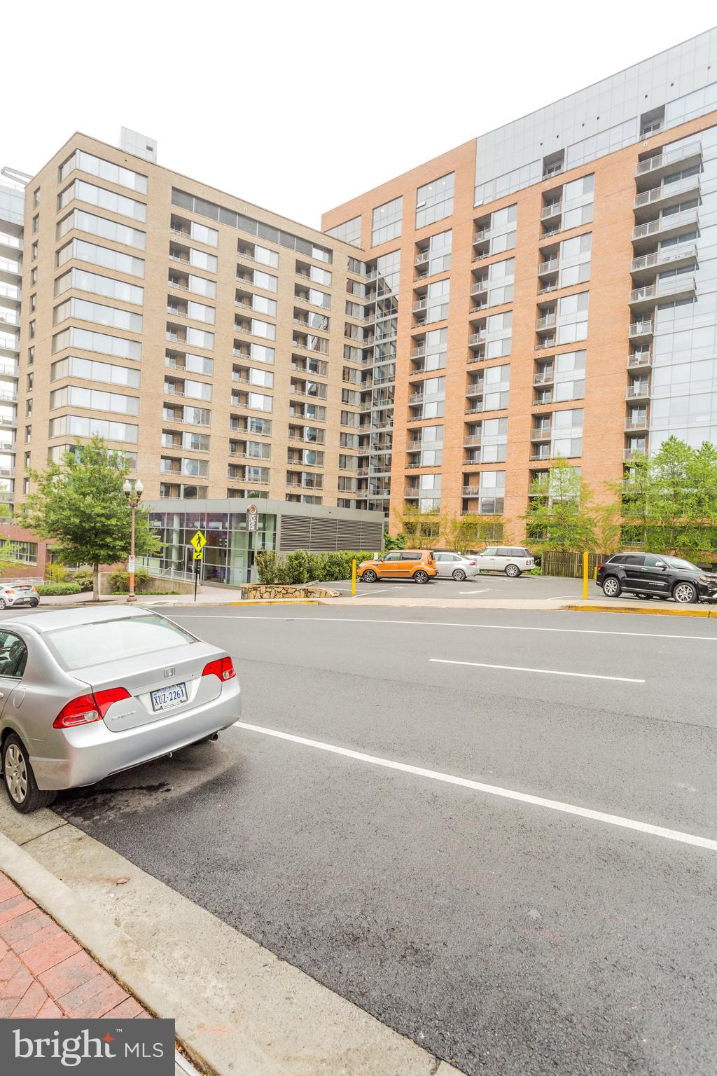 ODYSSEY - Residential Lease