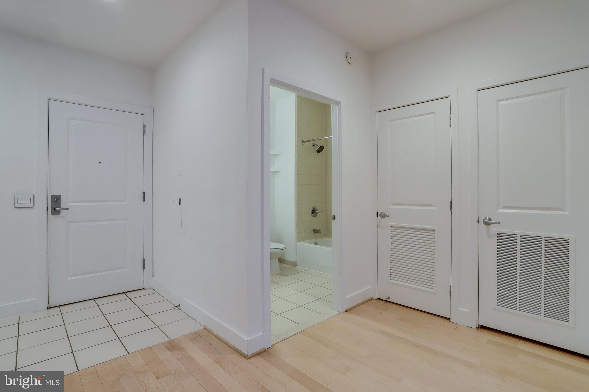 ODYSSEY - Residential Lease