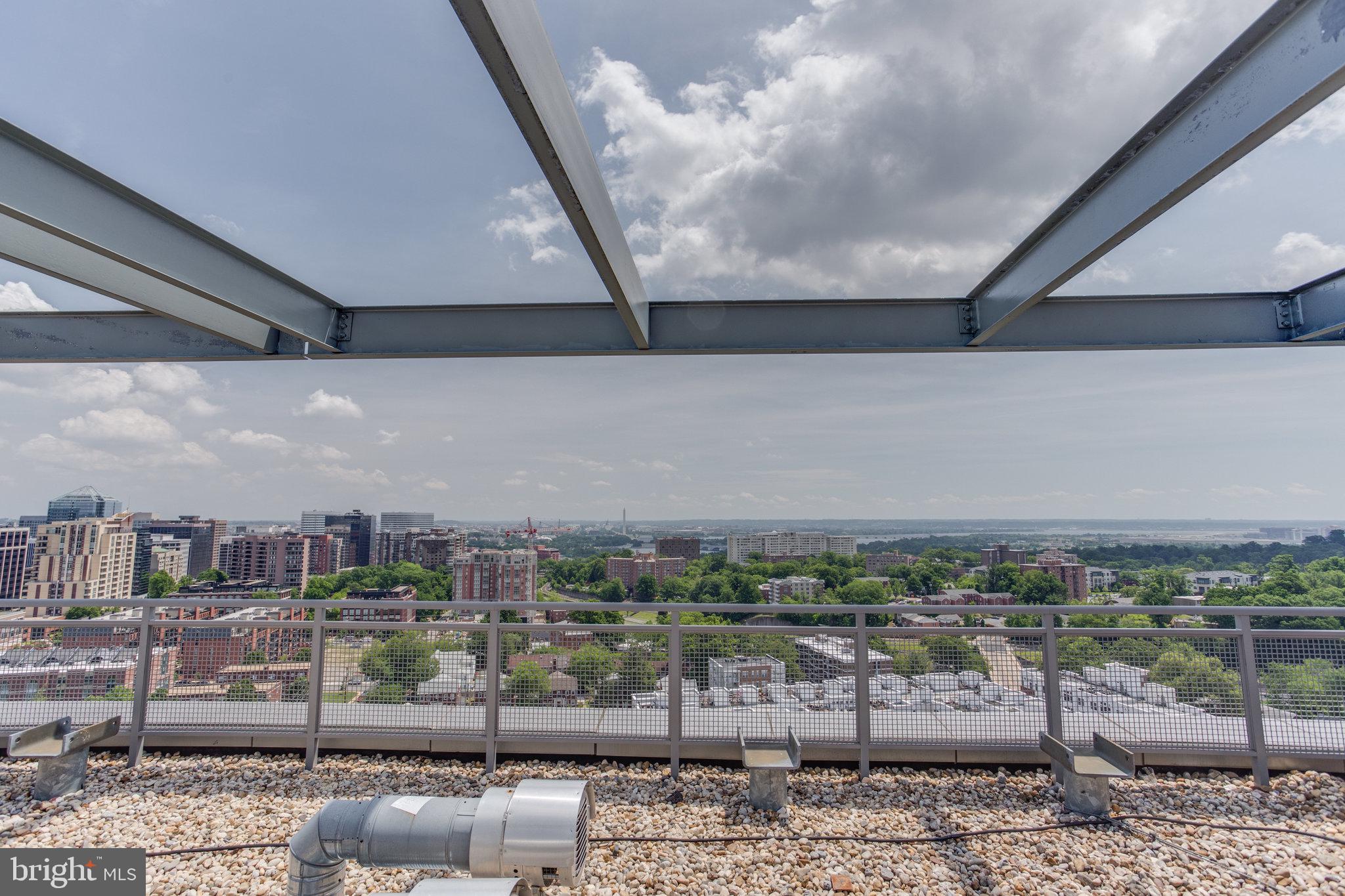 ODYSSEY - Residential Lease