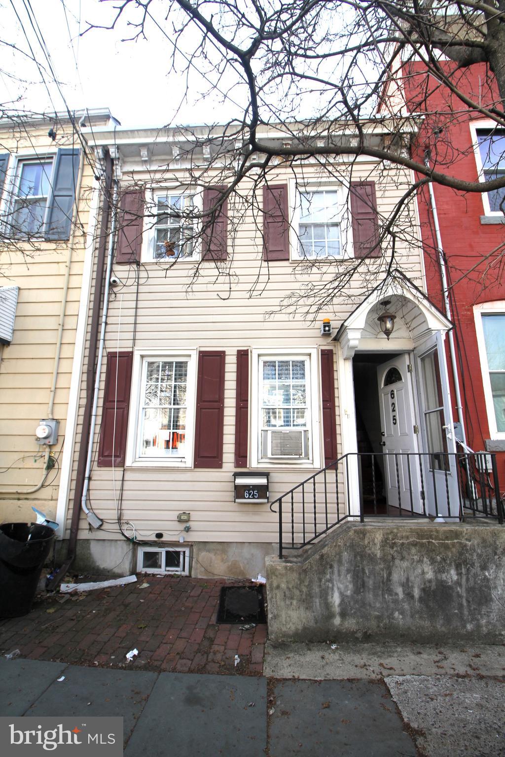 Photo 1 of 17 — 625 LAMBERTON STREET, TRENTON, NJ 08611