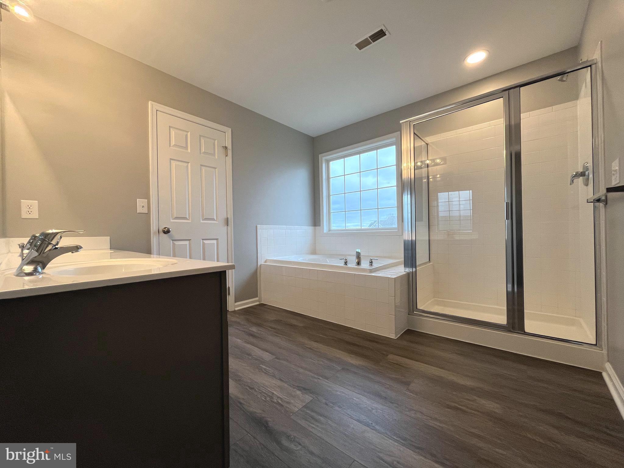 BRIDLE CREEK - Residential