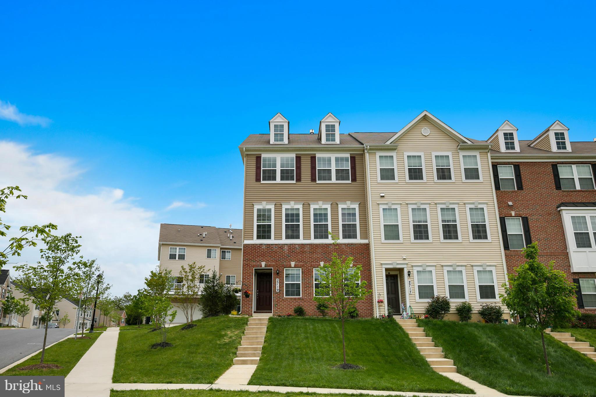 ROCKLAND AT ROGERS - Residential