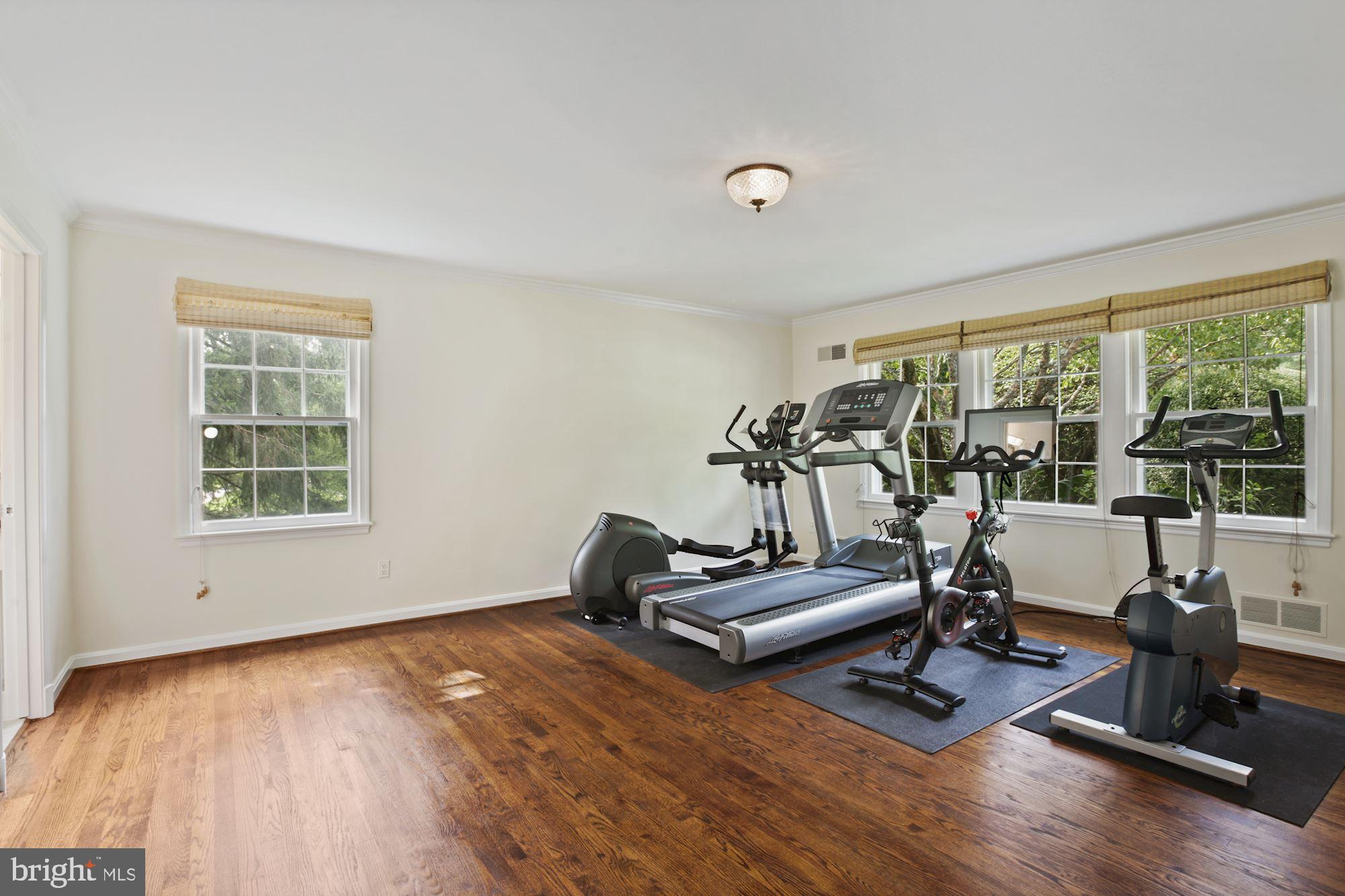 GREAT FALLS ESTATES - Residential