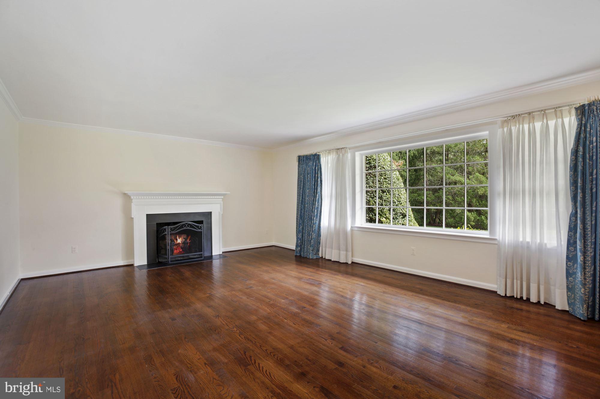 GREAT FALLS ESTATES - Residential