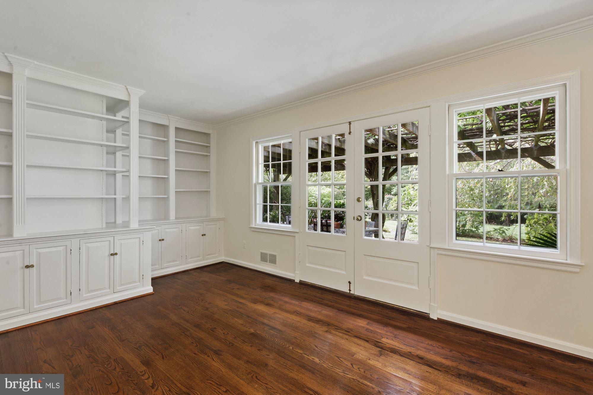 GREAT FALLS ESTATES - Residential