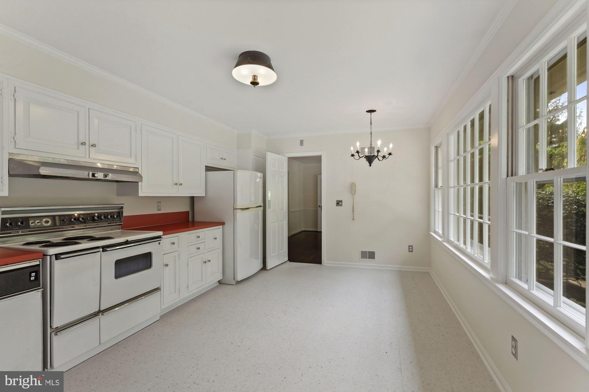 GREAT FALLS ESTATES - Residential