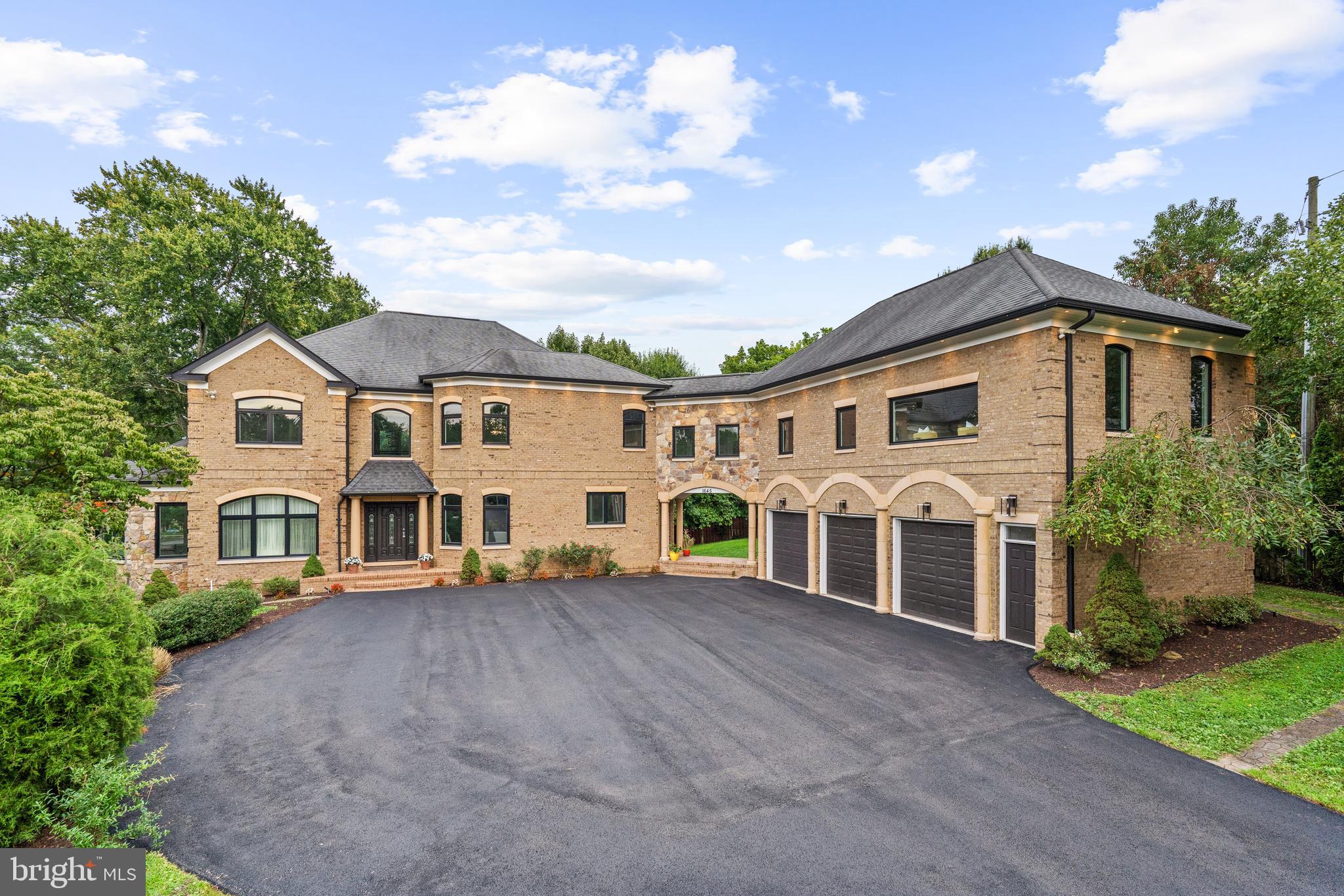 CHESTERFORD - Residential