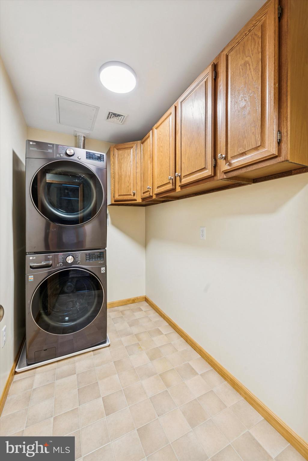 GLENMOORE - Residential