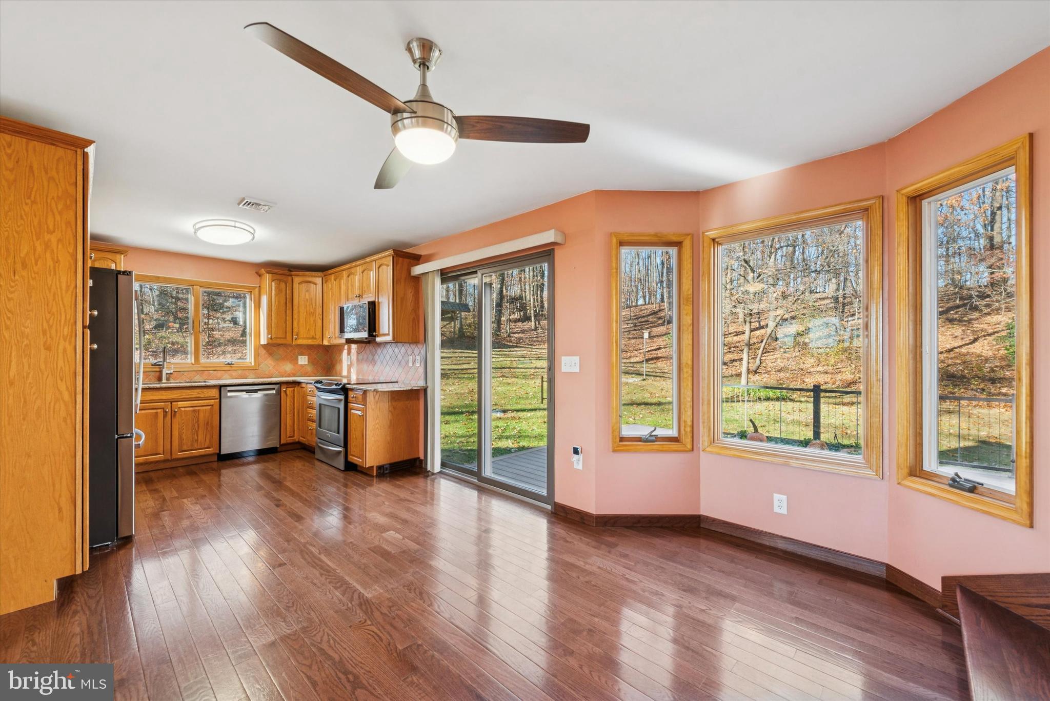 GLENMOORE - Residential